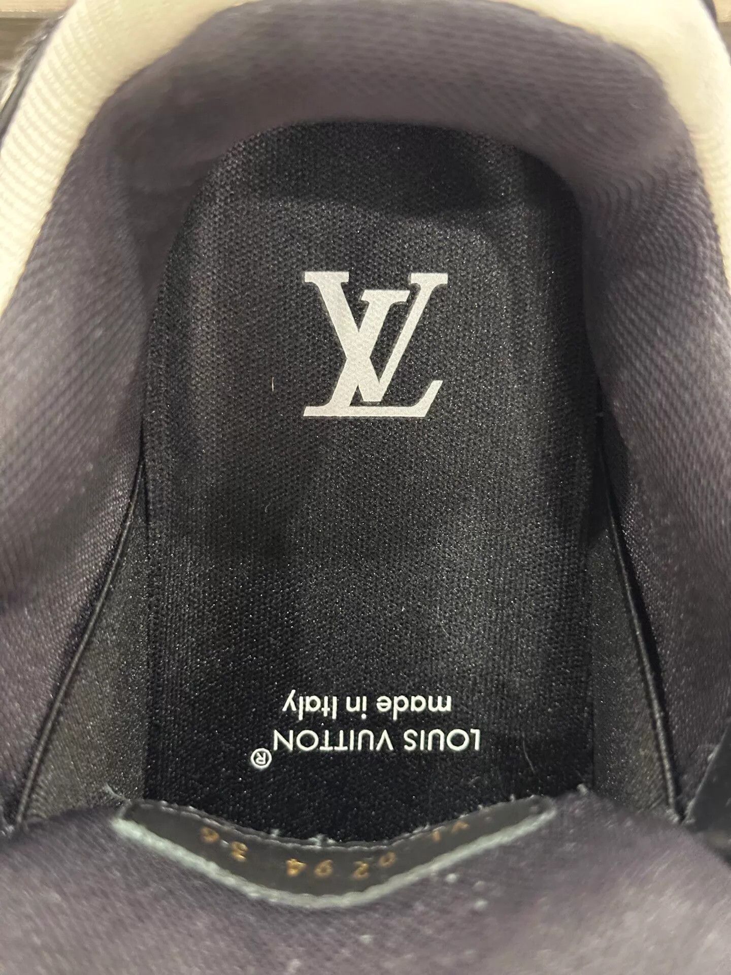 Louis Vuitton Louis Vuitton Women's Maxi Monogram Panda Trainer 36 Size US 5.5 / IT 35.5 - 8 Thumbnail