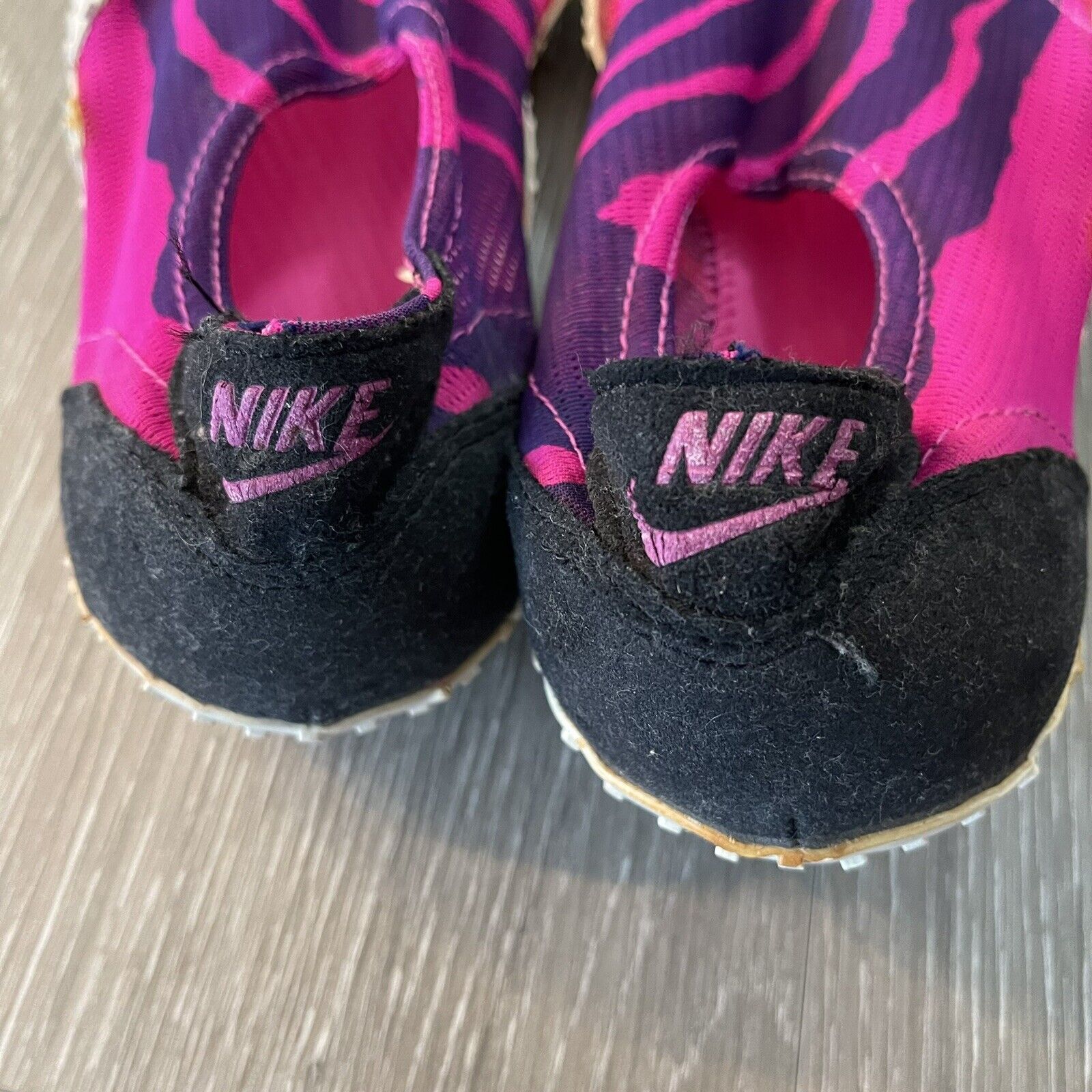 Nike Vtg 90s Nike Aqua Gear Neon Water Shoes Size S 6/7 Display Size US 7 / EU 40 - 6 Thumbnail
