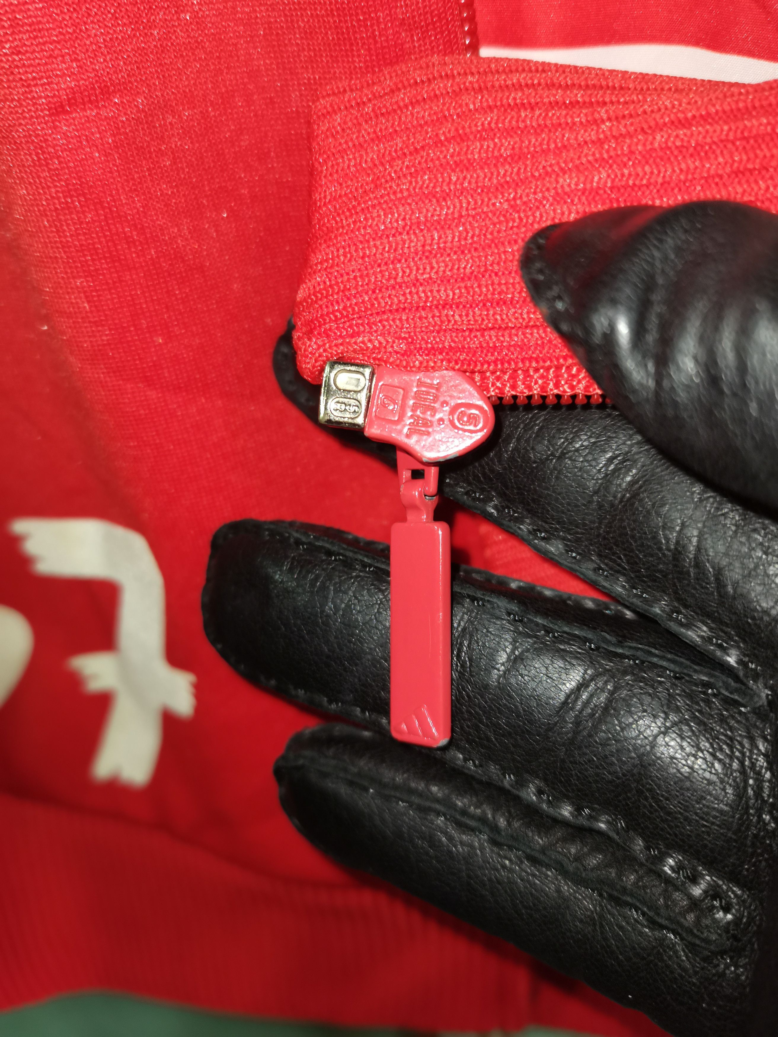 Adidas Adidas les rouges wydad track jacket vintage Size US L / EU 52-54 / 3 - 8 Thumbnail