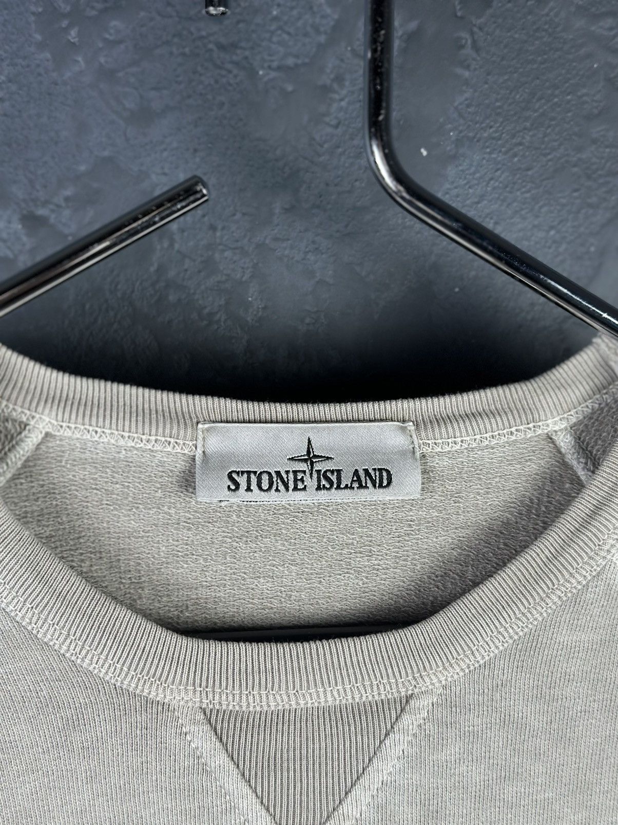 Stone Island Stone Island Sweatshirt Crewneck Men’s Size US M / EU 48-50 / 2 - 6 Thumbnail