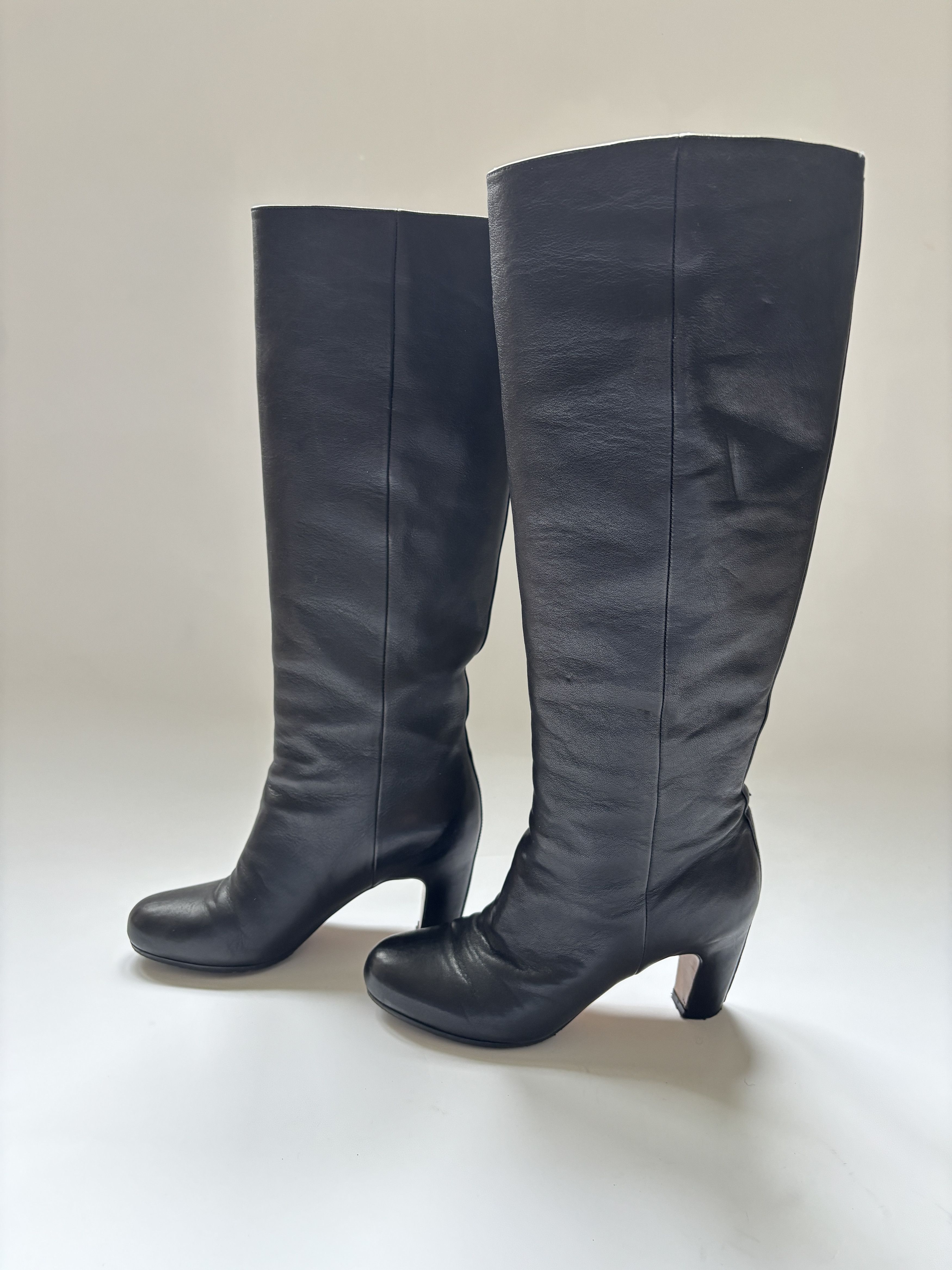 Maison Margiela ⚡️QUICK SALE⚡️Maison Margiela Black Leather High Boots Size US 5 / IT 35 - 5 Thumbnail