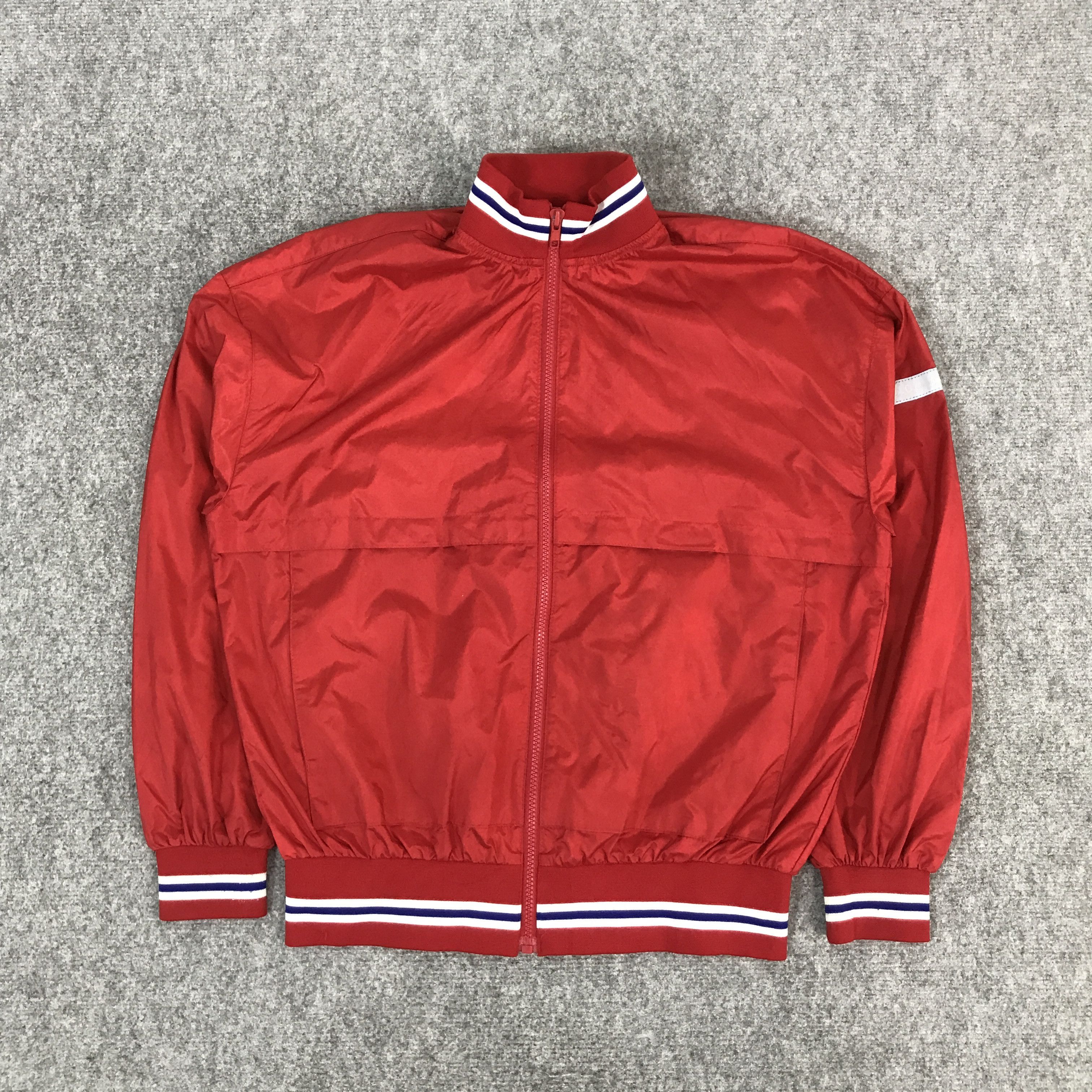 Champion RED CHAMPION JAPAN LIGHT JACKET Size US L / EU 52-54 / 3 - 1 Thumbnail