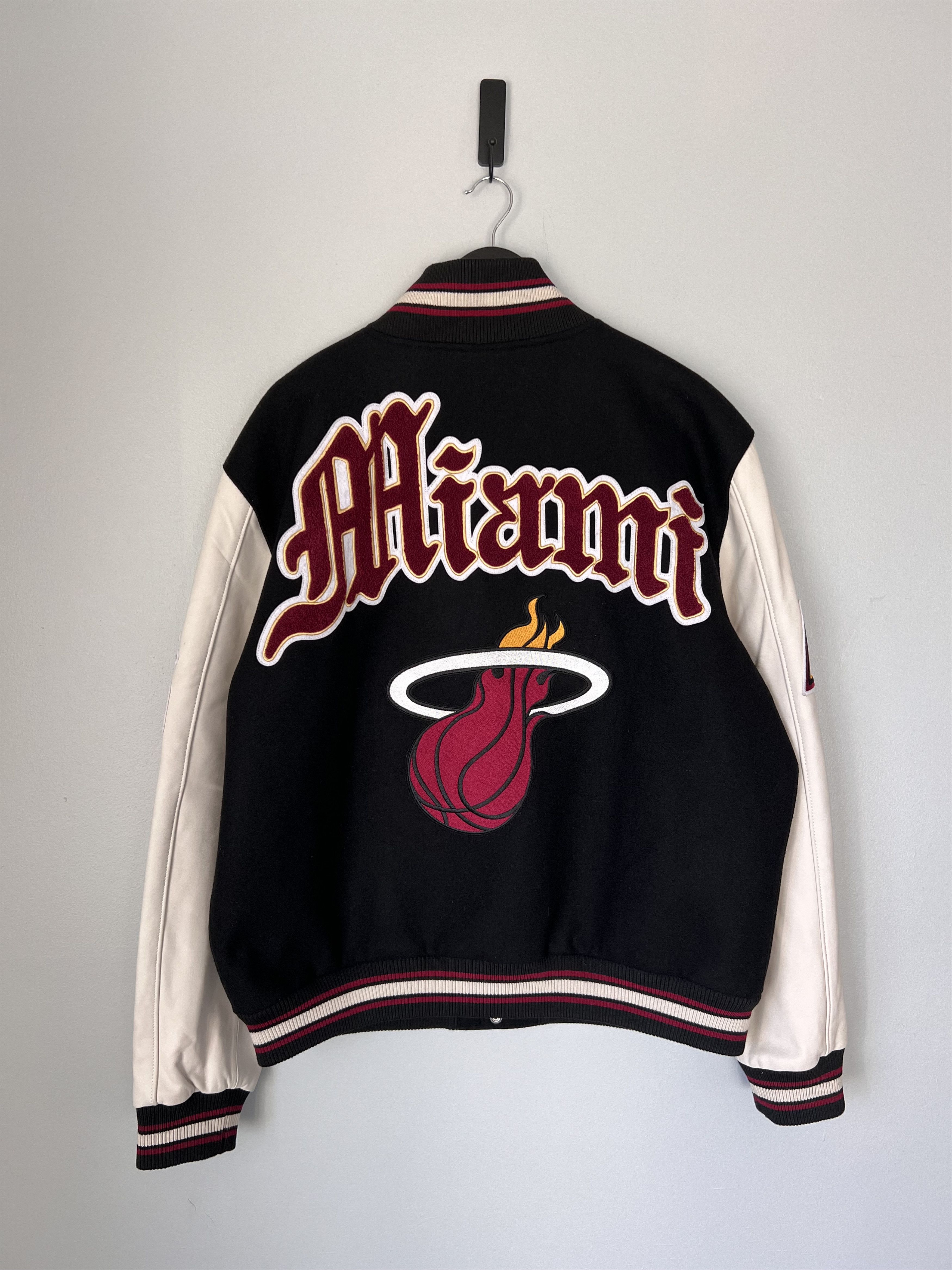Jeff Hamilton Jeff Hamilton Miami Heat Wool and Leather Varsity Jacket Size US L / EU 52-54 / 3 - 7 Thumbnail