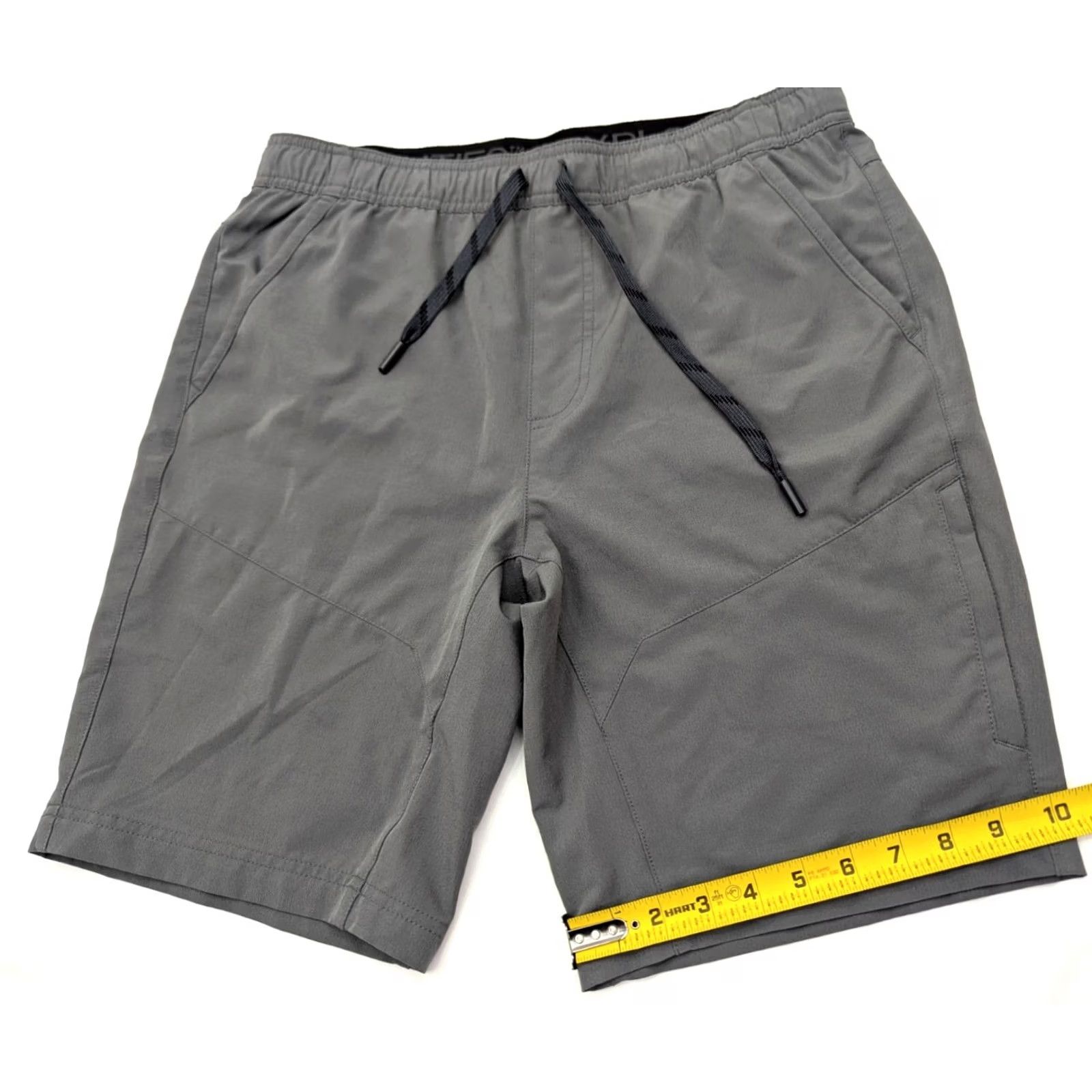 Vintage Gerry Gray Lightweight Cargo Shorts Men 32 Inseam 10" Flat Front Front Zip Pockets Chino EUC Size US 32 / EU 48 - 4 Thumbnail