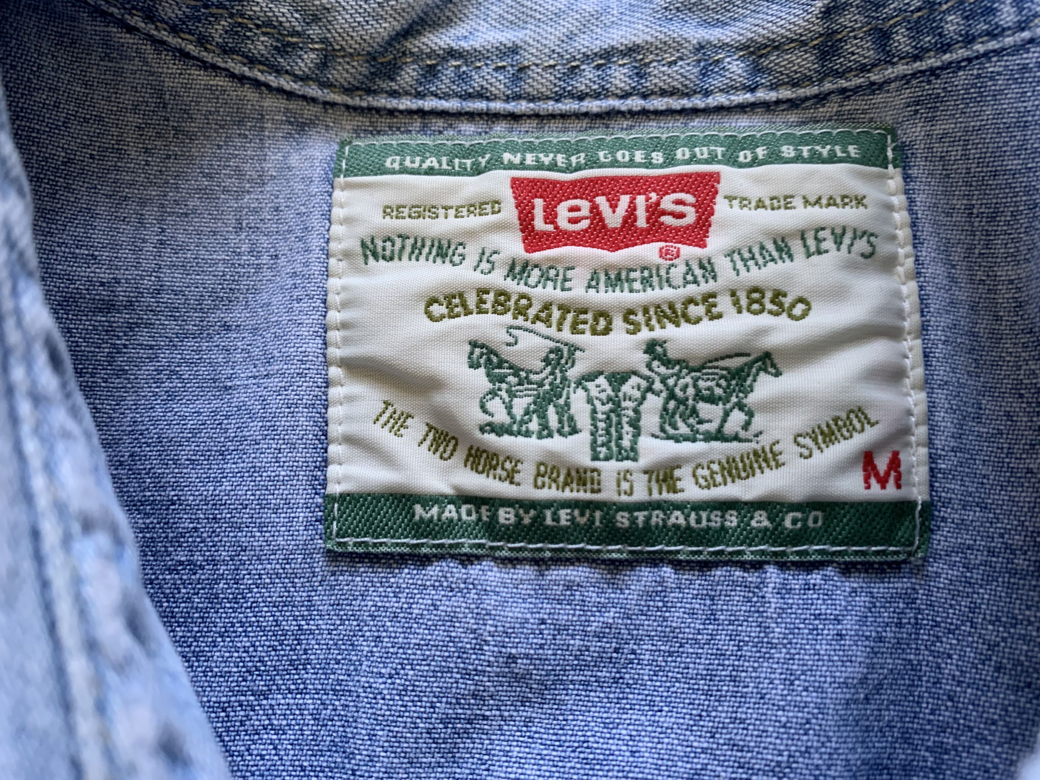 Levi's × Levi's Vintage Clothing × Vintage Levi's Vintage Denim Button Up Shirt Size US M / EU 48-50 / 2 - 5 Thumbnail