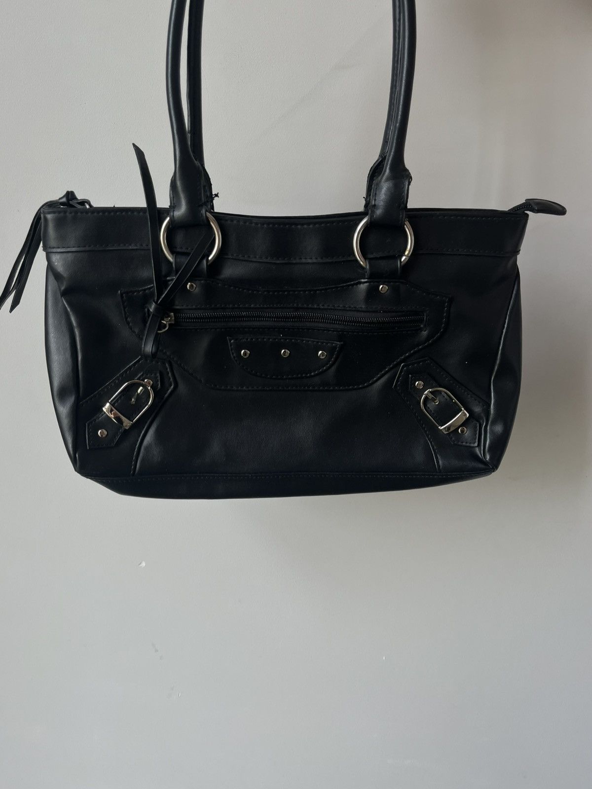 Japanese Brand × Vintage Vintage leather bag y2k handle bag opium swag Size ONE SIZE - 2 Thumbnail