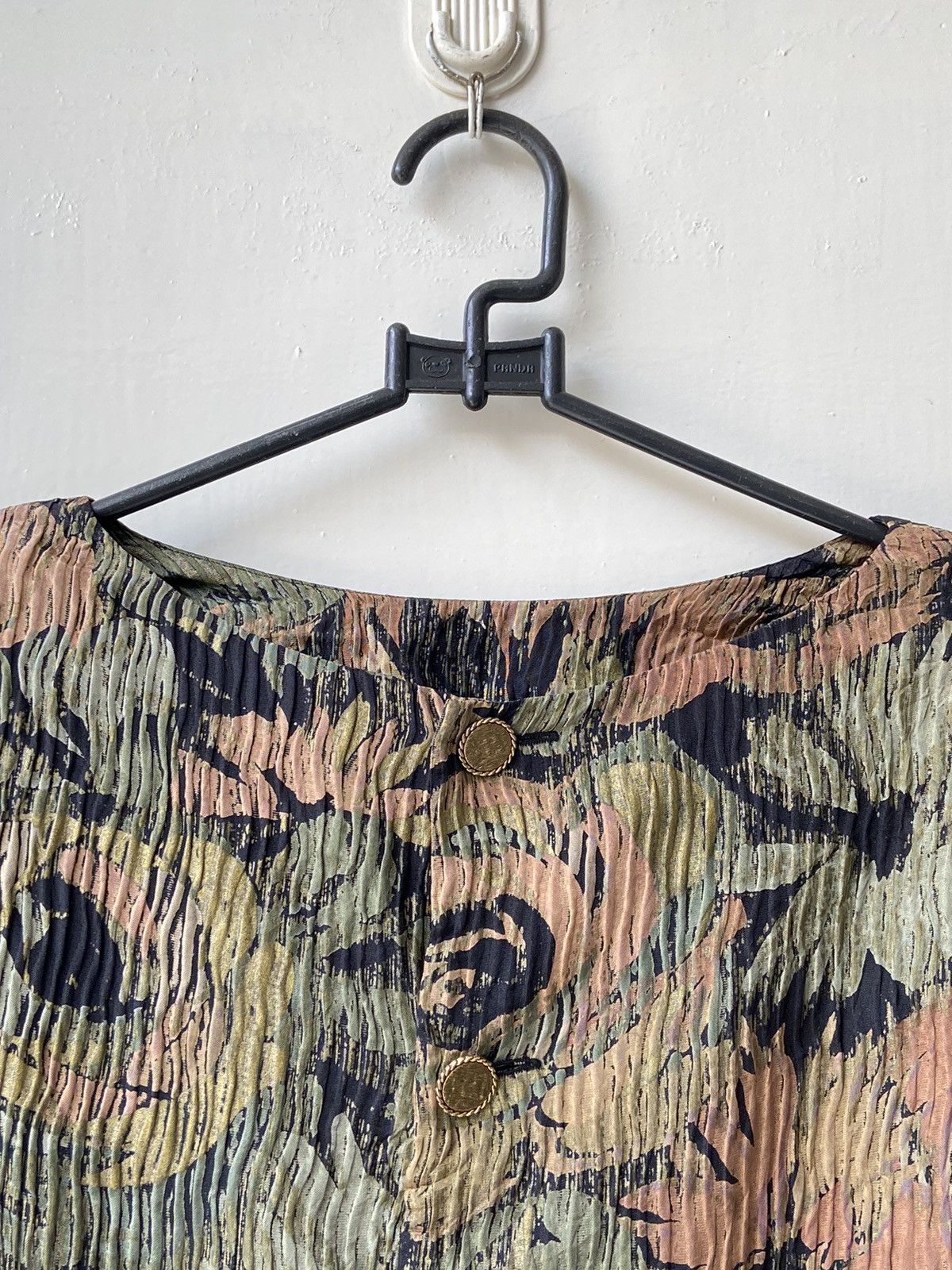 Yves Saint Laurent YVES SAINT LAURENT Motive Blouse Size S / US 4 / IT 40 - 13 Thumbnail
