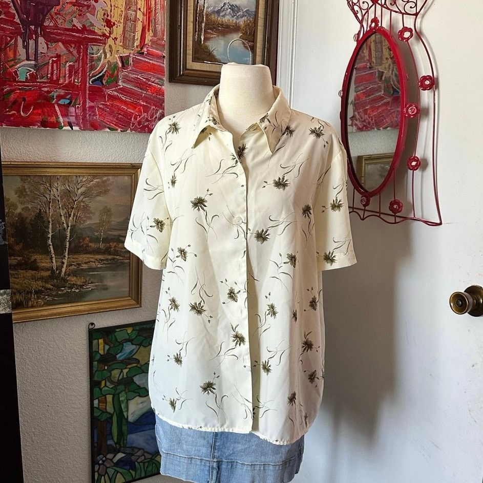 Other sag harbor cream floral button up shirt Size L / US 10 / IT 46 - 1 Thumbnail