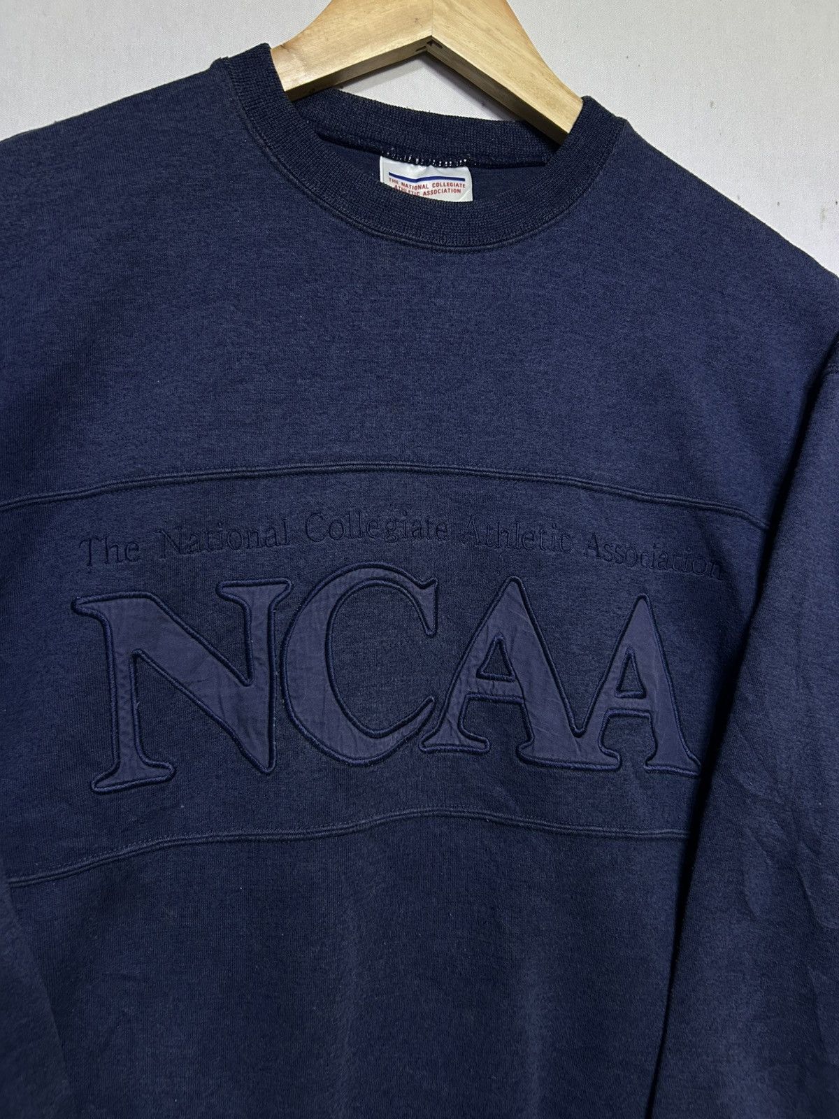 Descente × NCAA Vintage NCAA Collegiate Descente Sweatshirt Size US M / EU 48-50 / 2 - 3 Thumbnail