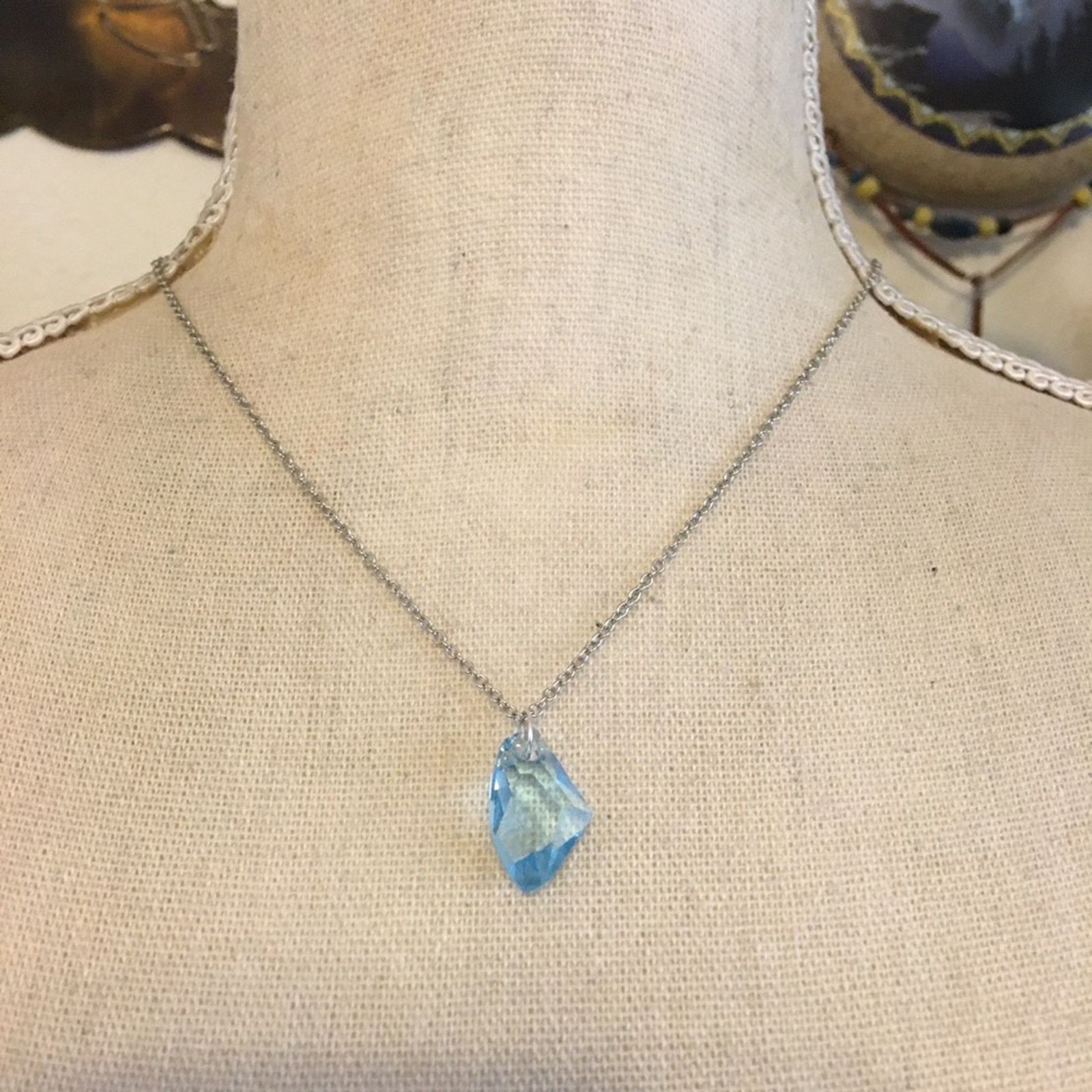 Jewelry Faceted blue glass slab pendant on chain necklace Size ONE SIZE - 1 Thumbnail