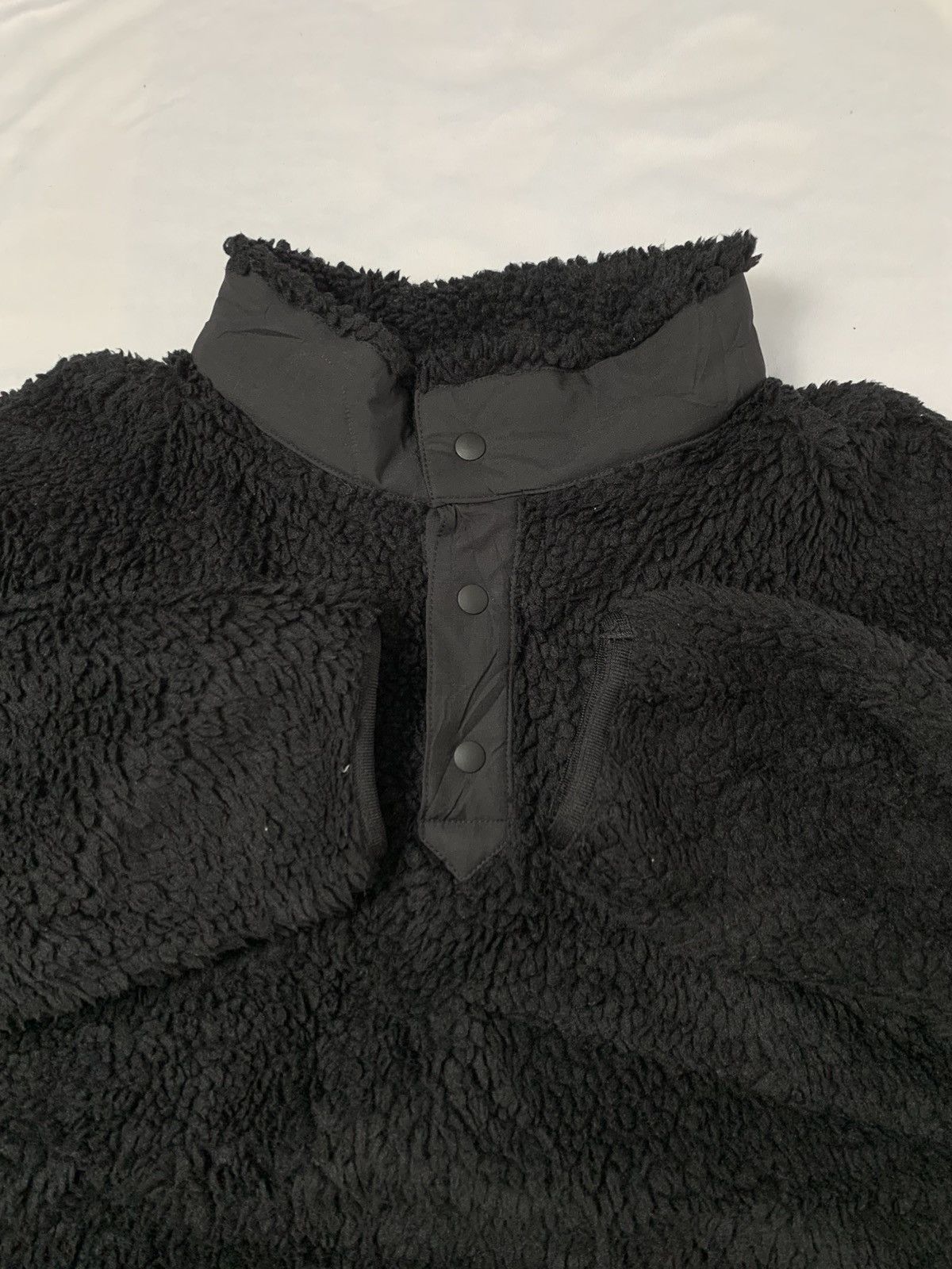 Uniqlo × White Mountaineering fleece jacket white mountaineering x uniqlo Size US M / EU 48-50 / 2 - 6 Thumbnail