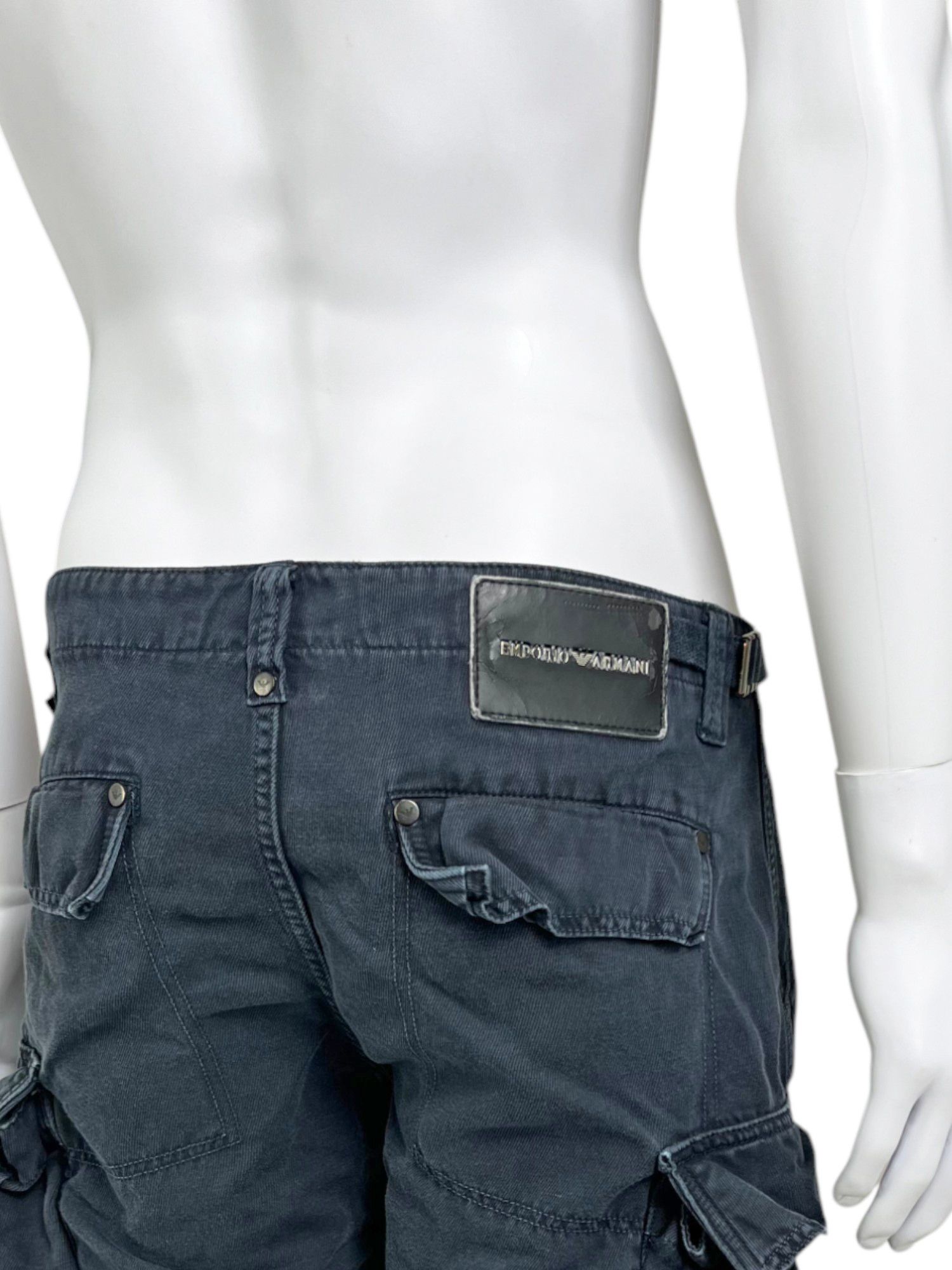Emporio Armani 1990's Cargo Blue Shorts Size US 30 / EU 46 - 6 Thumbnail