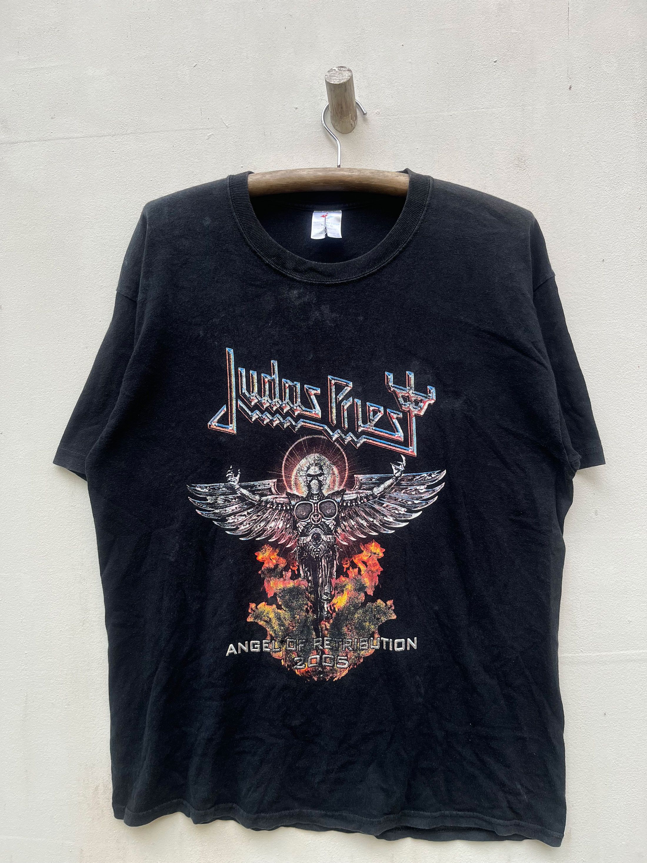 Band Tees Vintage Judas Priest Heavy Metal Tour 2000s y2k Back Hit Size US XL / EU 56 / 4 - 1 Thumbnail