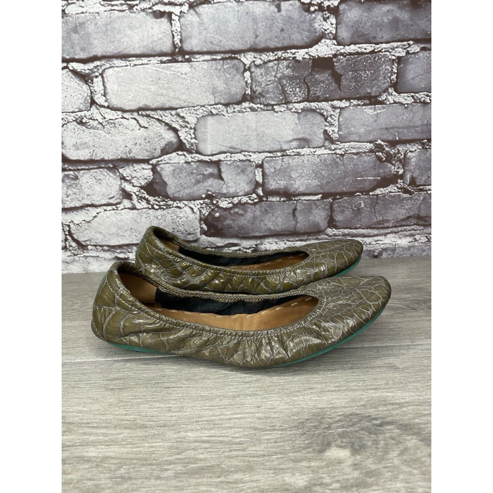 Other Tieks Green Grey Leather Croc Patent Leather Ballet Flats Sh Size US 7 / IT 37 - 15 Thumbnail