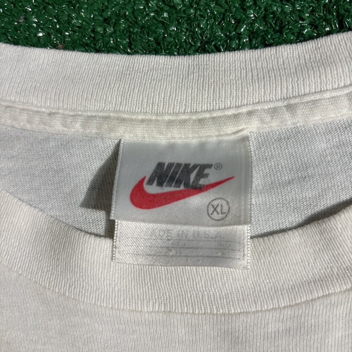 Nike Vintage Nike Baseball White Graphic Tee Size XL Size US XL / EU 56 / 4 - 3 Thumbnail