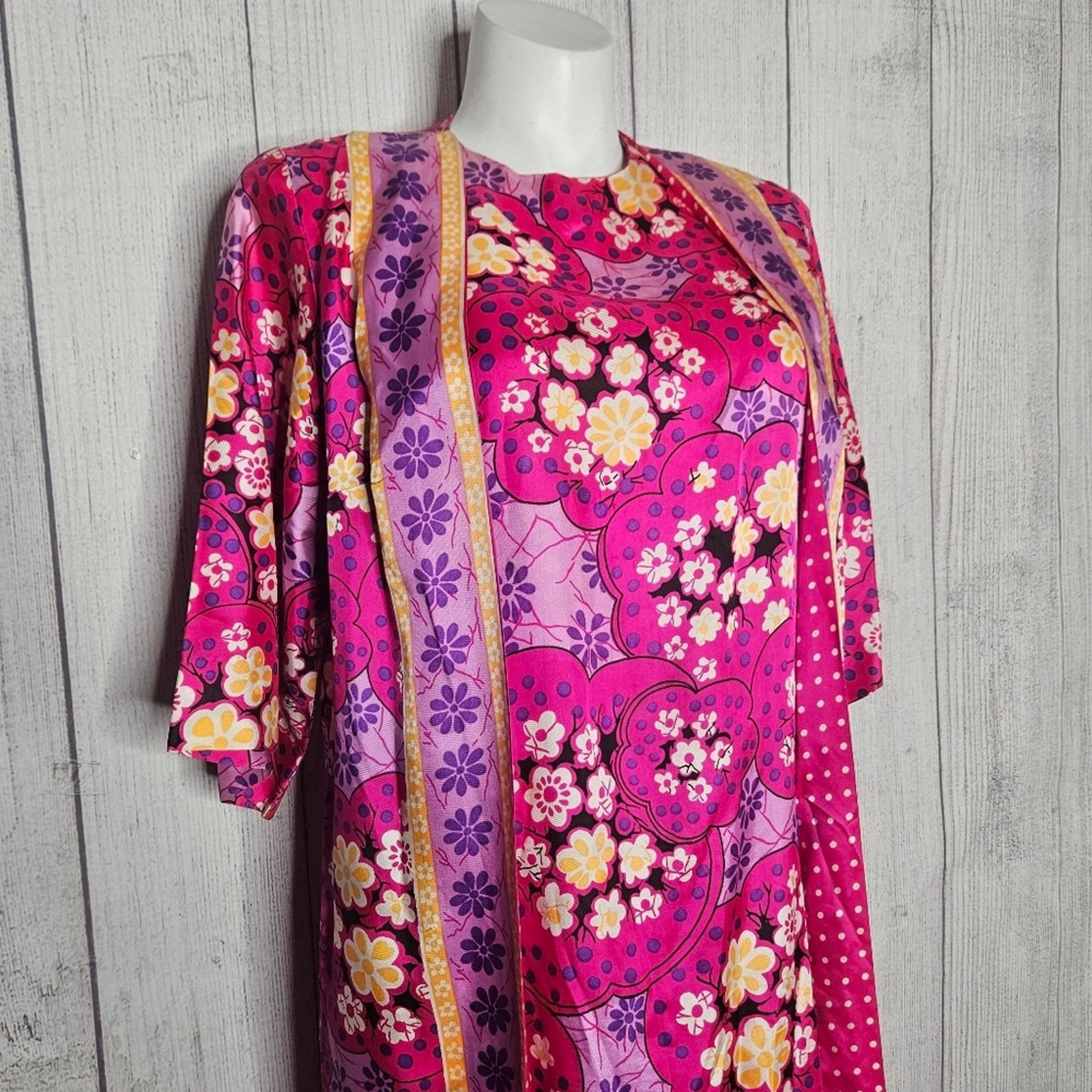 Vintage 60s Lane Bryant Psychedelic Bright Pink Floral Groovy Kaftan Size L / US 10 / IT 46 - 2 Thumbnail