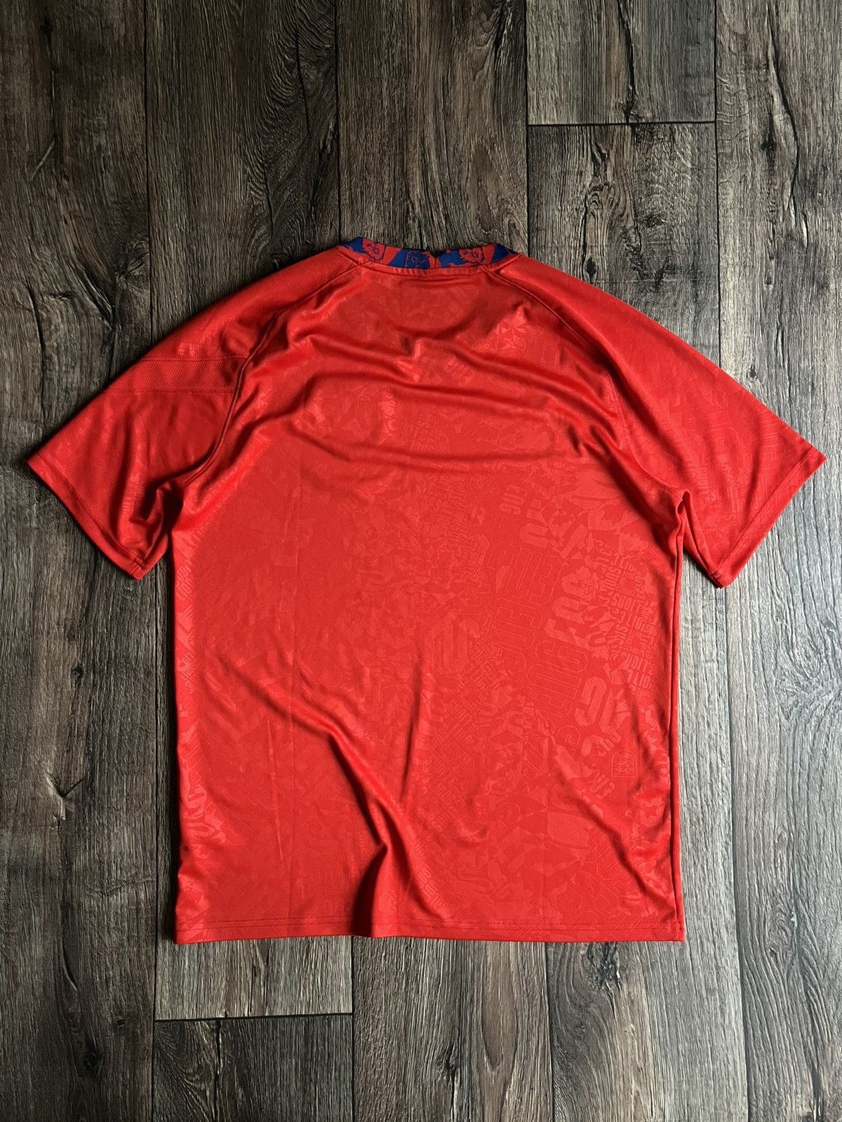 Nike Nike England Pre Match Top Red 2020/2021 Football Jersey Size US L / EU 52-54 / 3 - 9 Thumbnail
