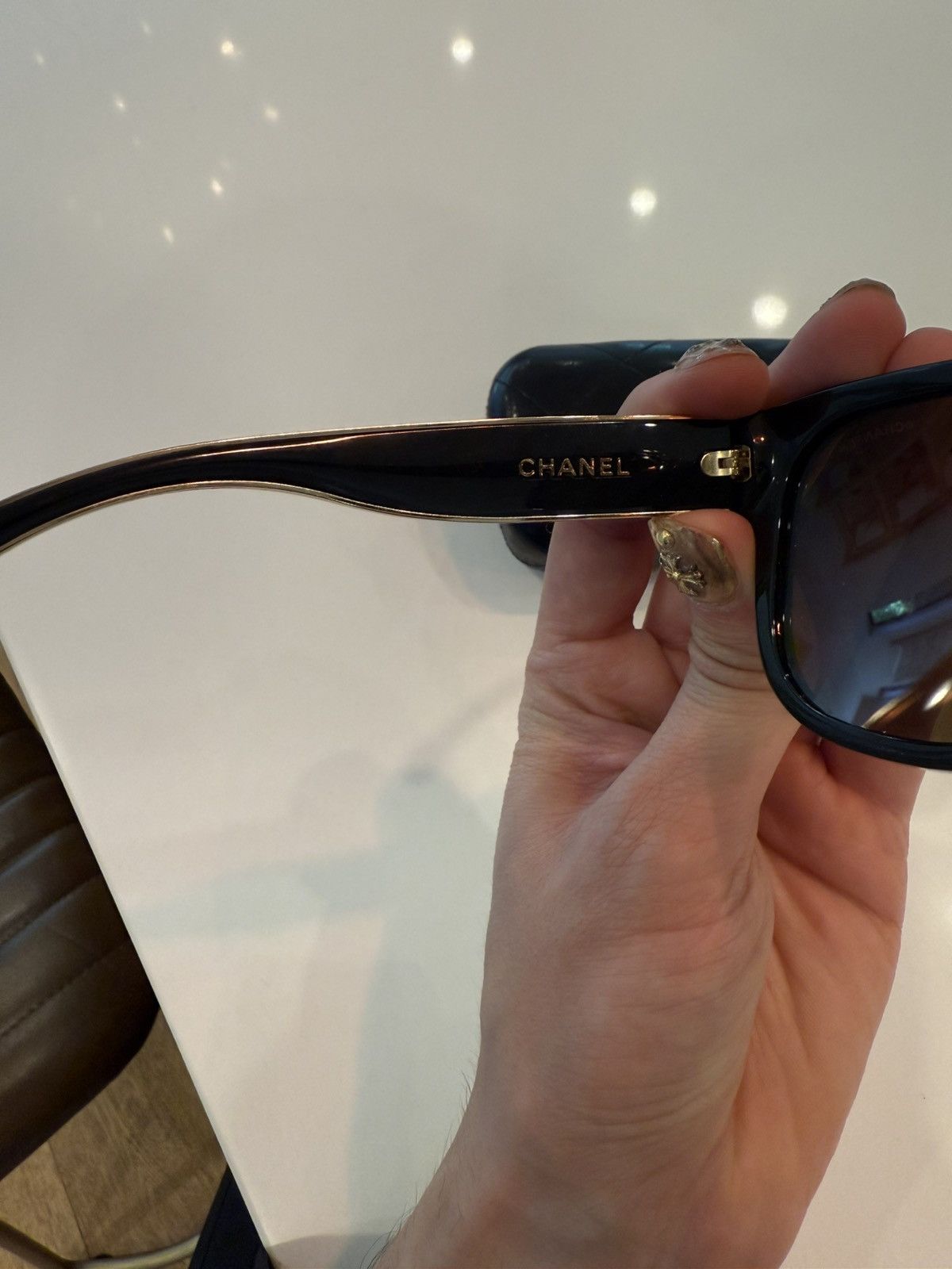 Chanel Limited edition 18k gold Lens Chanel Sunglasses Size ONE SIZE - 9 Thumbnail
