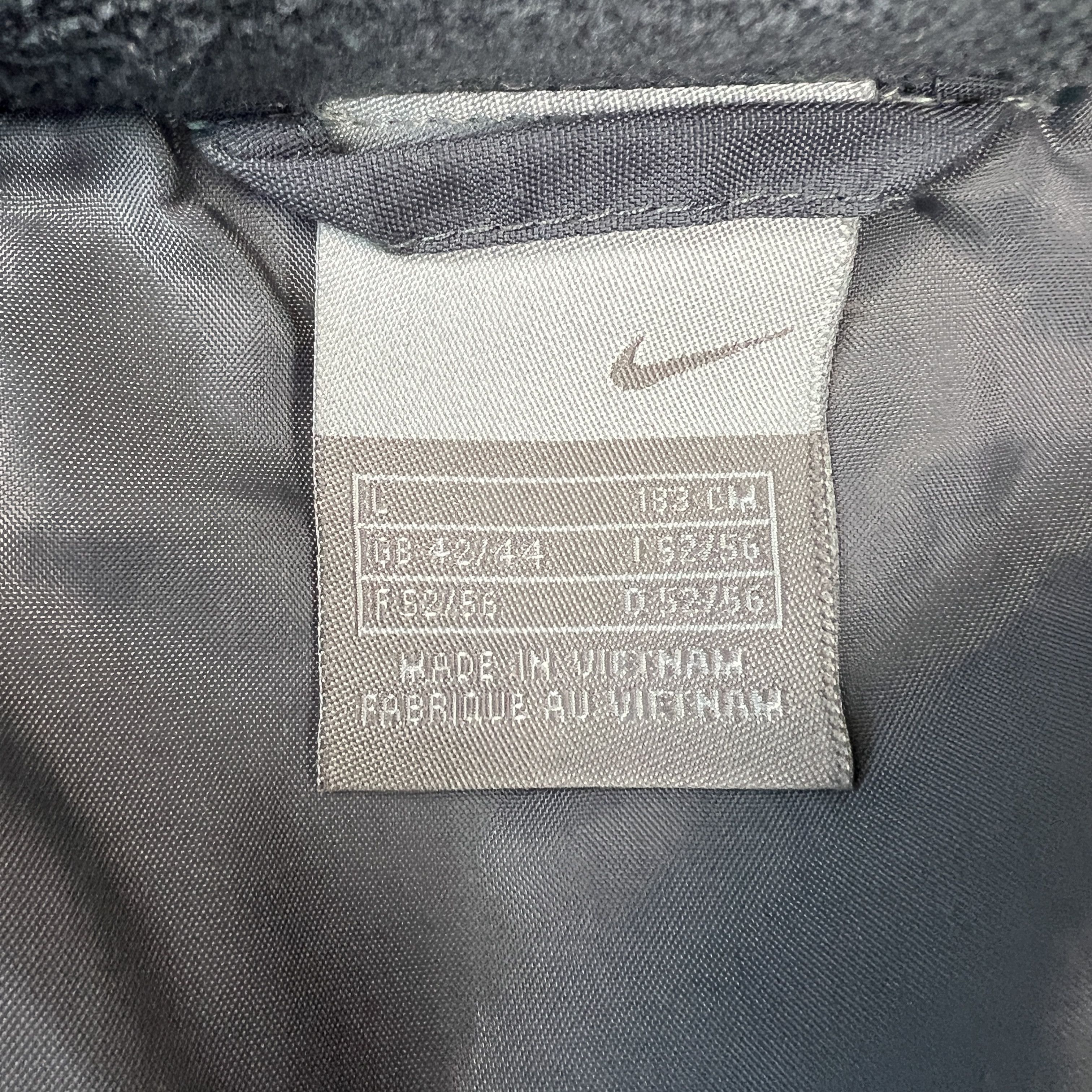 Nike Nike Air Jacket Large Spell Out Swoosh Full Zip Puffer Coat Size US L / EU 52-54 / 3 - 8 Thumbnail