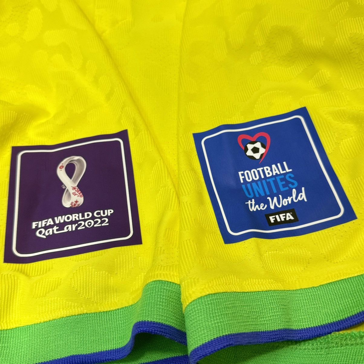 Nike Brazil WC 2022 player issue home shirt #3 T.Silva (Bnwt) Size US XL / EU 56 / 4 - 5 Thumbnail