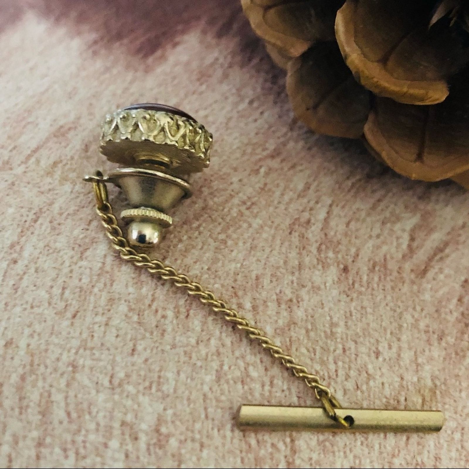 Vintage Vintage men’s dark moon glow tie pin with chain Size ONE SIZE - 4 Thumbnail