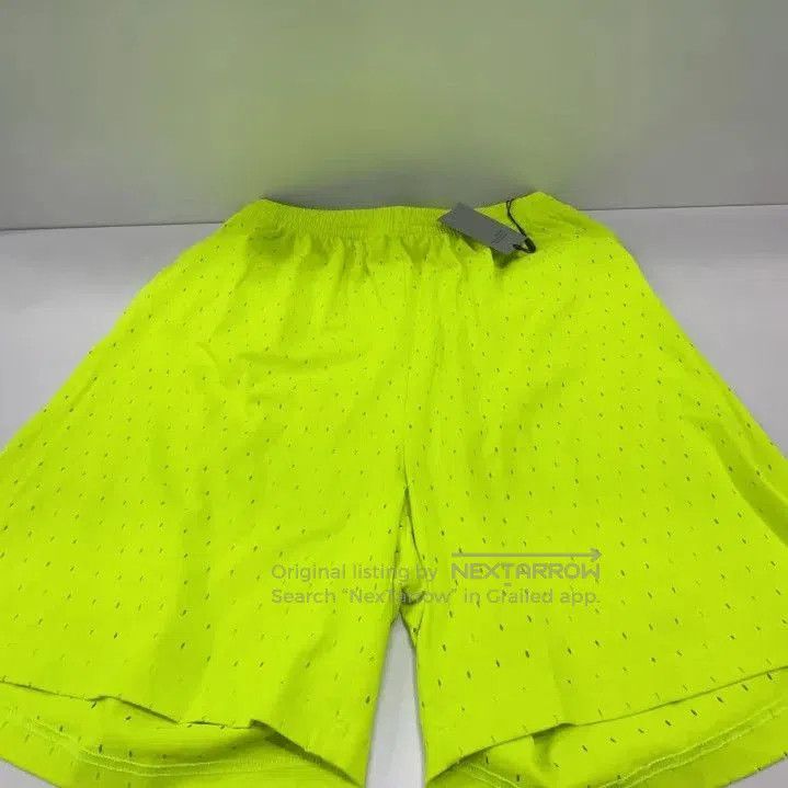Balenciaga Balenciaga Men's Green Sports Mesh Shorts. Size US 27 - 7 Thumbnail