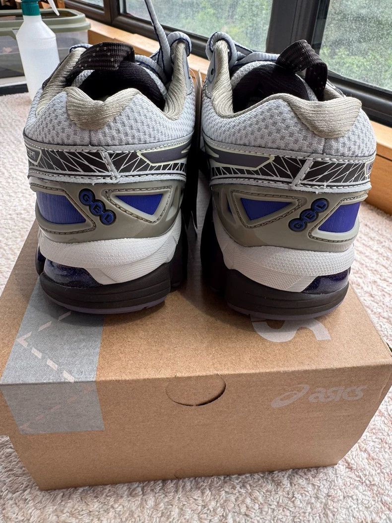 Kiko Kostadinov Kiko Kostadinov Asics Gel-Kayano20 UB10-S Co-Branded Asics Size US 6 / EU 39 - 2 Thumbnail