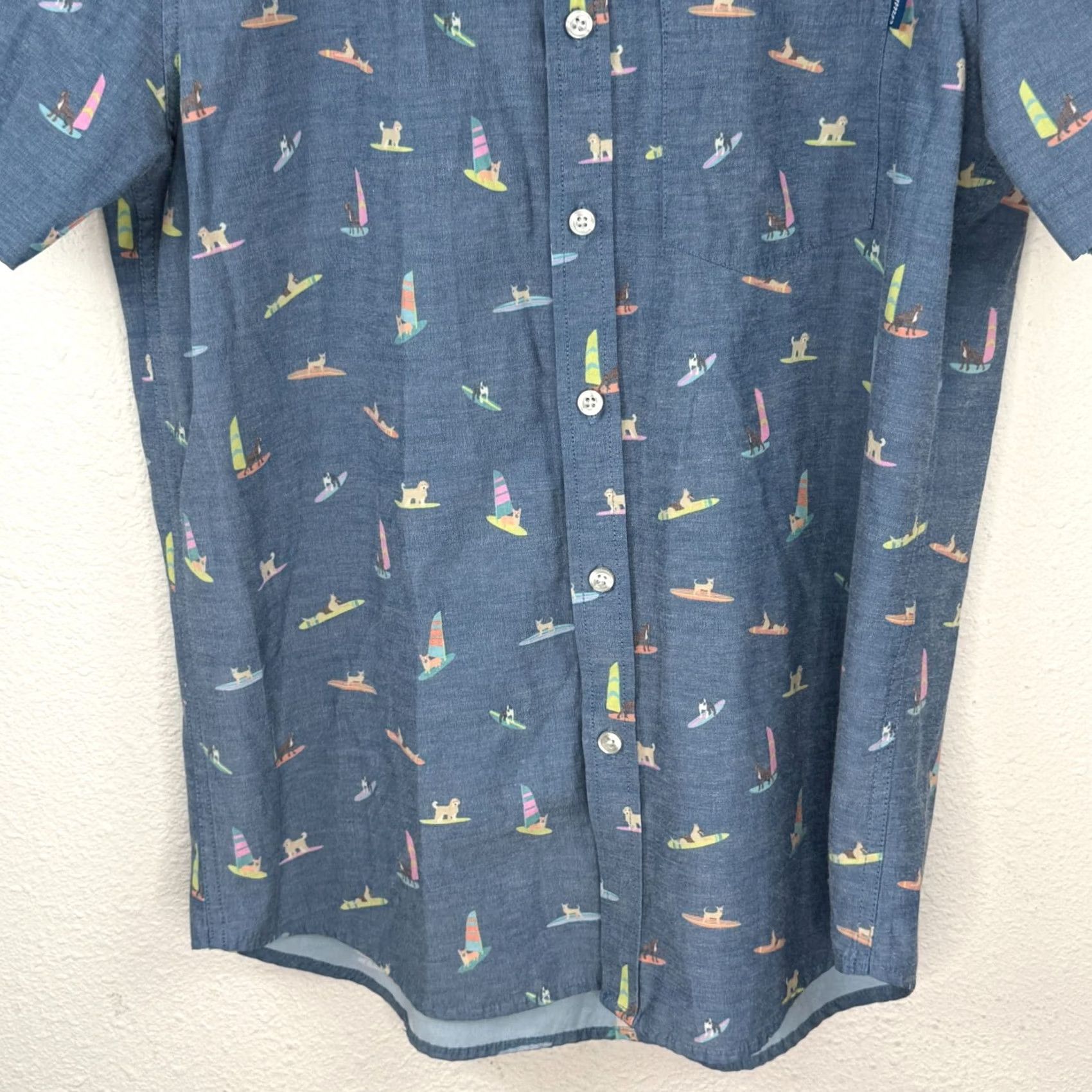Chubbies Chubbies Shirt Mens S Blue Dog Surf Short Sleeve Button Up Summer Preppy Shirt Size US S / EU 44-46 / 1 - 3 Thumbnail
