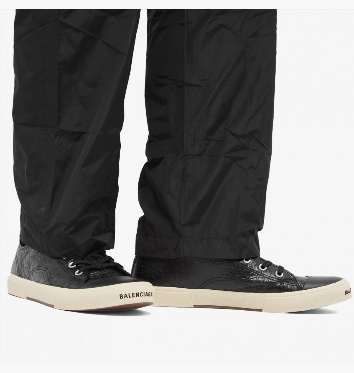 Balenciaga o1mt1gz0924 Paris Low Top Sneaker in Black Size US 14 / EU 47 - 7 Thumbnail