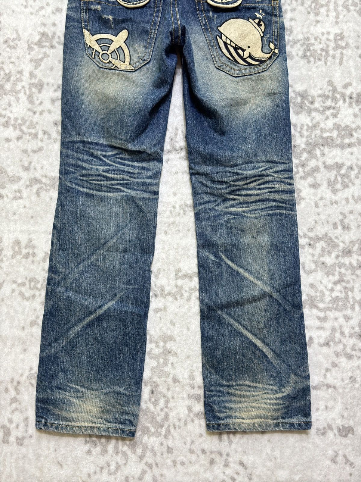 Hysteric Glamour Vintage Lolita Whale Tail Embroidery Waistband Denim Jeans Size US 28 / EU 44 - 10 Thumbnail