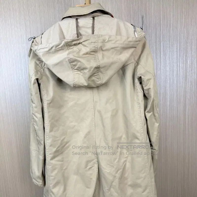 Burberry Burberry Women's Khaki Wool Trench Coat. Size M / US 6-8 / IT 42-44 - 2 Thumbnail