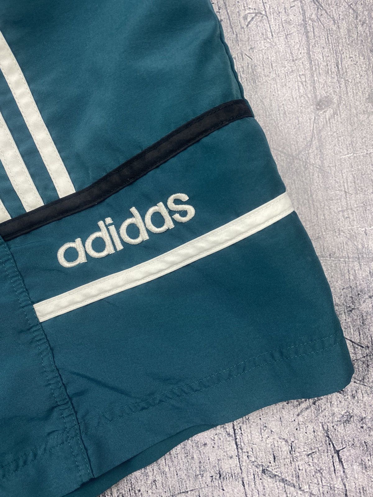 Adidas × Equipment × Vintage Vintage Adidas Equipment Shorts Size XL Size US 33 - 5 Thumbnail