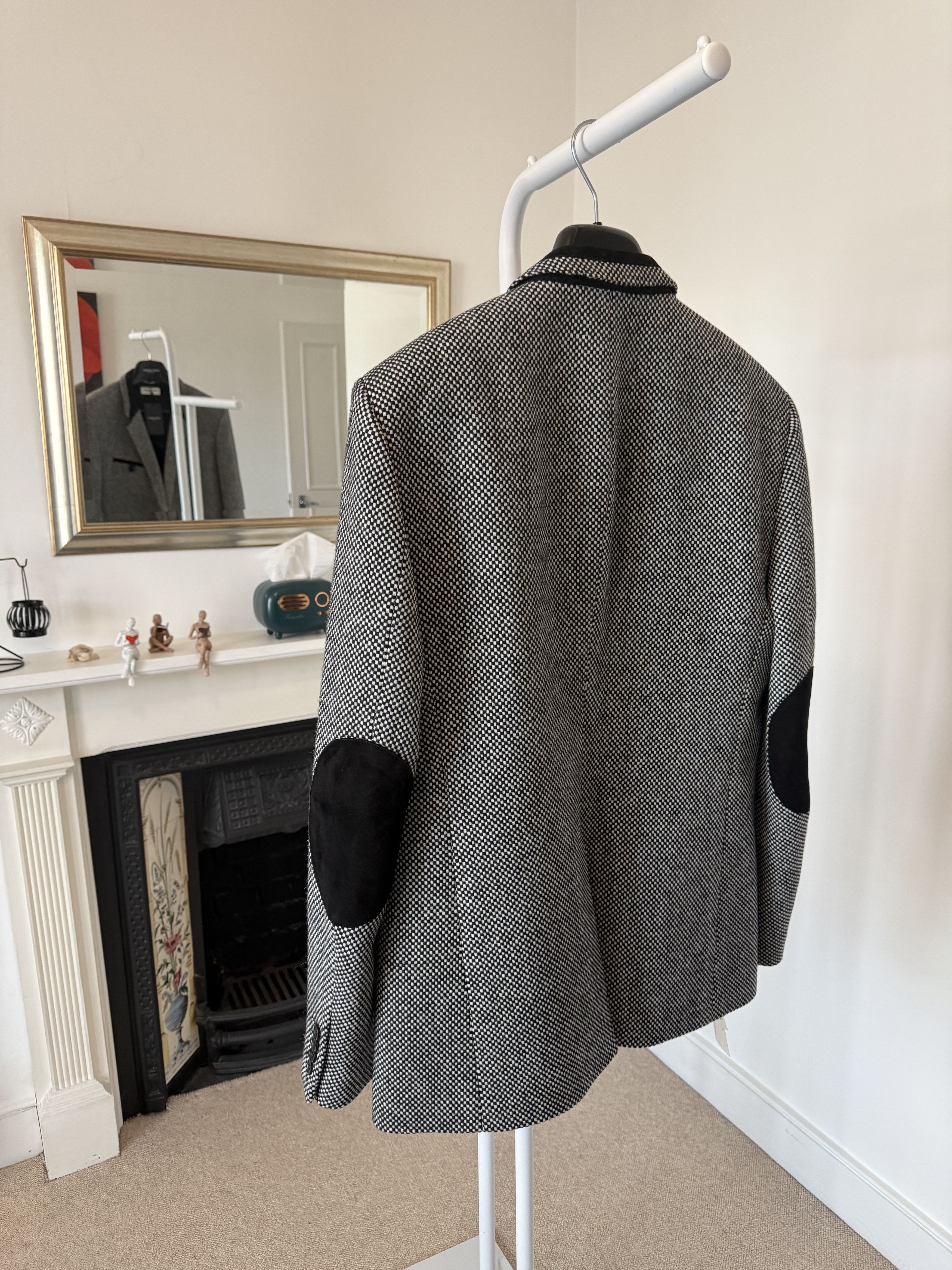 Saint Laurent Paris SS19 Saint Laurent Black and Off-White Tweed Allure Blazer Size 52R - 10 Thumbnail