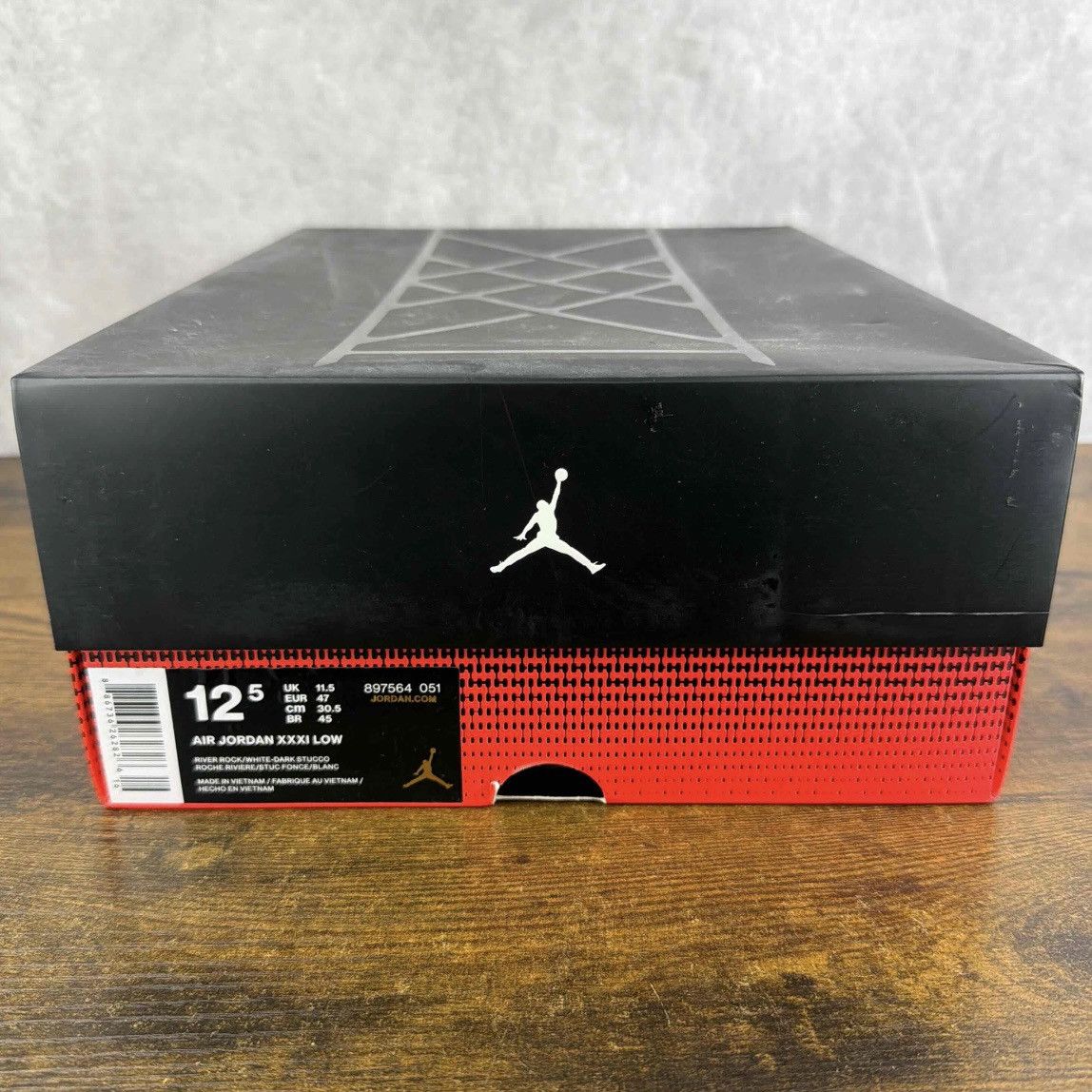 Jordan Brand NEW Sample Air Jordan 31 Low Camo Green Size 12.5 897564-051 Size US 12.5 / EU 45-46 - 9 Thumbnail