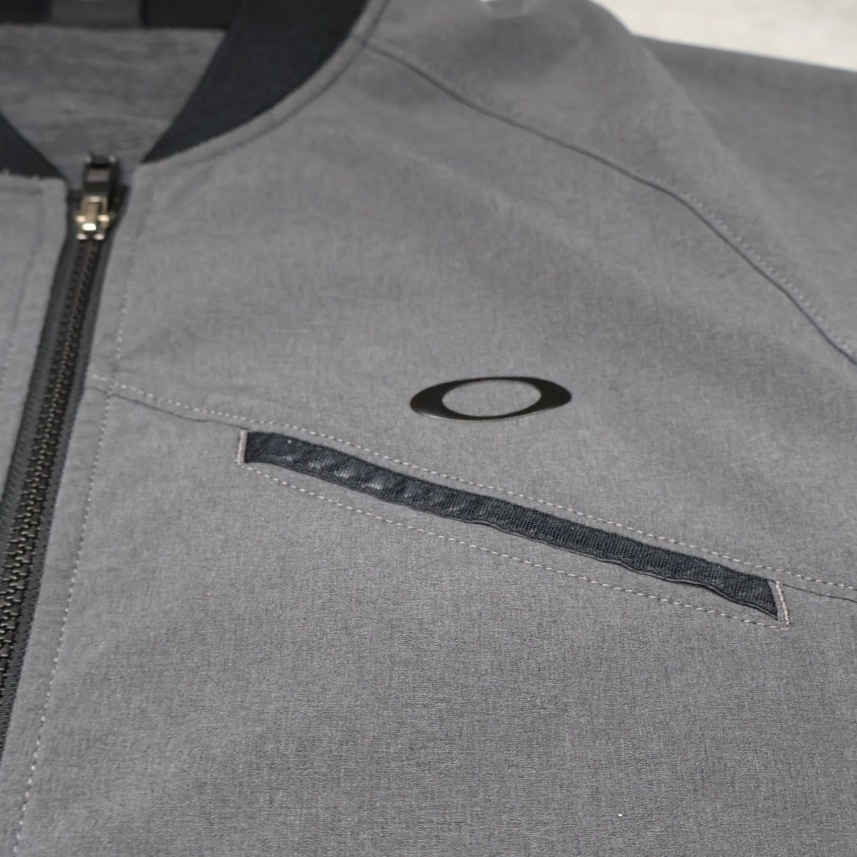Oakley Oakley Jacket Men XL Gray Full Zip Golf Performance Regular Fit Size US XL / EU 56 / 4 - 3 Thumbnail