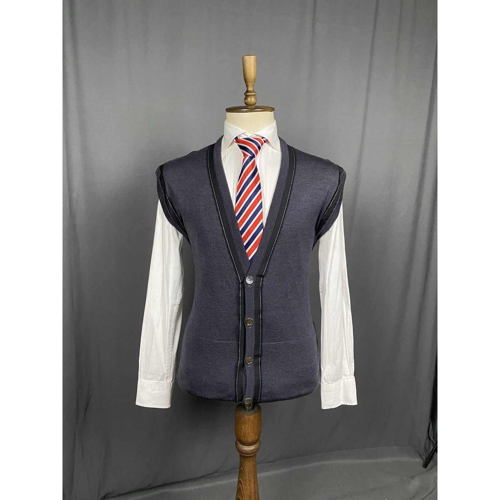 Dior Dior Homme Men's Gray Wool Silk Vest Size M Size US M / EU 48-50 / 2 - 1 Thumbnail