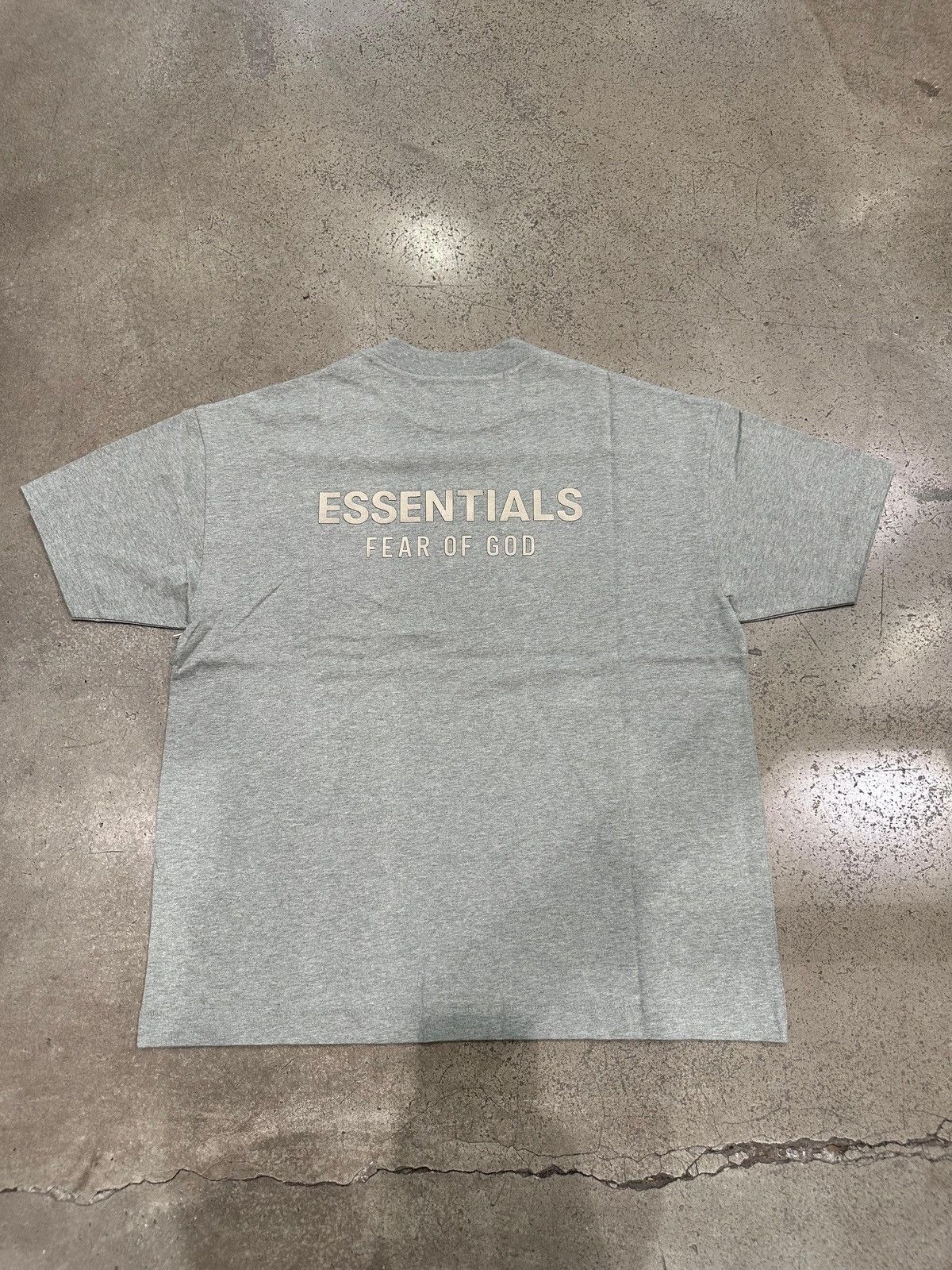 Essentials ESSENTIALS - Classic Fit T-Shirt Concrete Heather Size US M / EU 48-50 / 2 - 1 Thumbnail