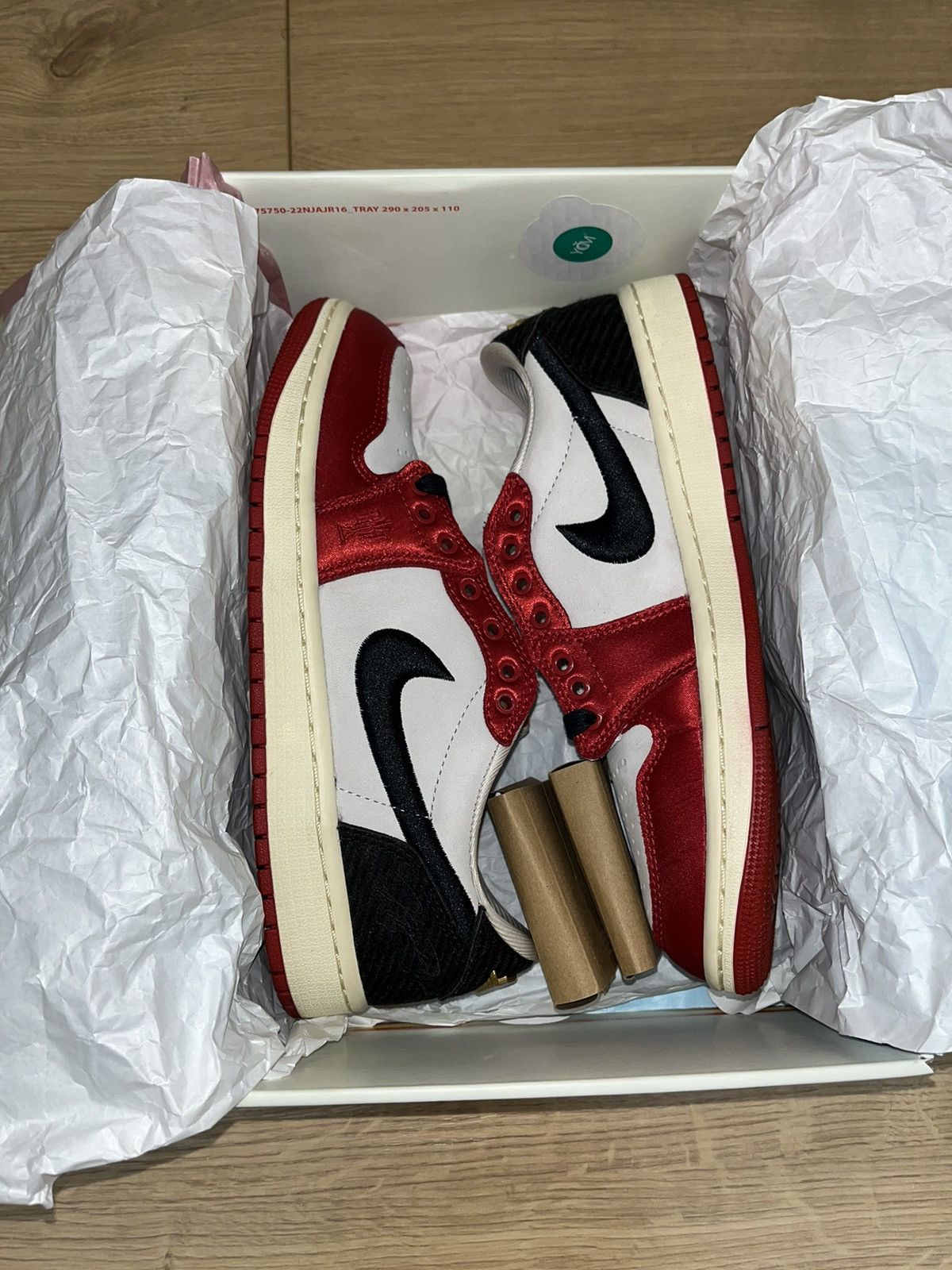 Nike Jordan 1 low og trophy room sp Size US 7.5 / EU 40-41 - 25 Thumbnail
