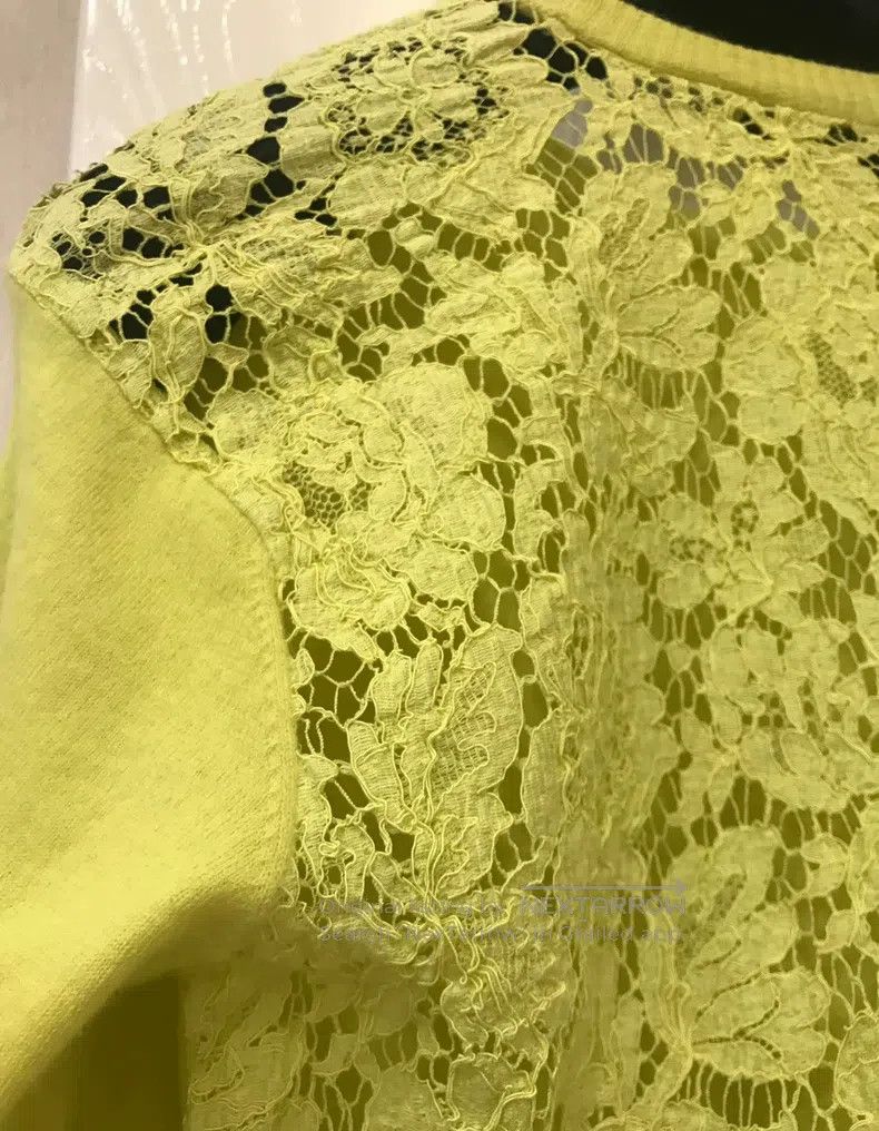 Valentino Valentino Cashmere lace top Size M / US 6-8 / IT 42-44 - 8 Thumbnail