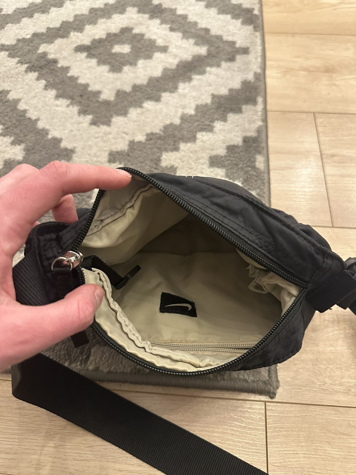 Nike NIKE VINTAGE BASIC CASUAL BAG 00s 90s Size ONE SIZE - 7 Thumbnail