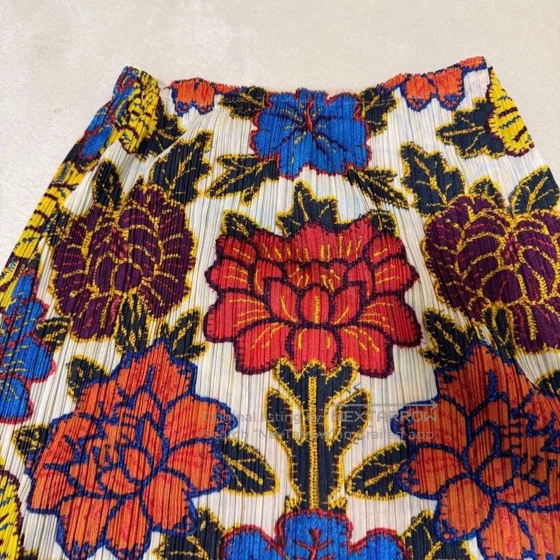 Issey Miyake Issey Miyake Peony Hollyhock New Year Painting Vintage Mid Size 26" / US 2 / IT 38 - 2 Thumbnail