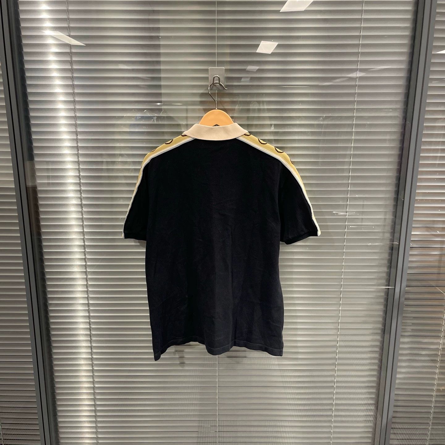 Gucci Gucci Side Stripe Logo Polo M 99 New Size US M / EU 48-50 / 2 - 2 Thumbnail