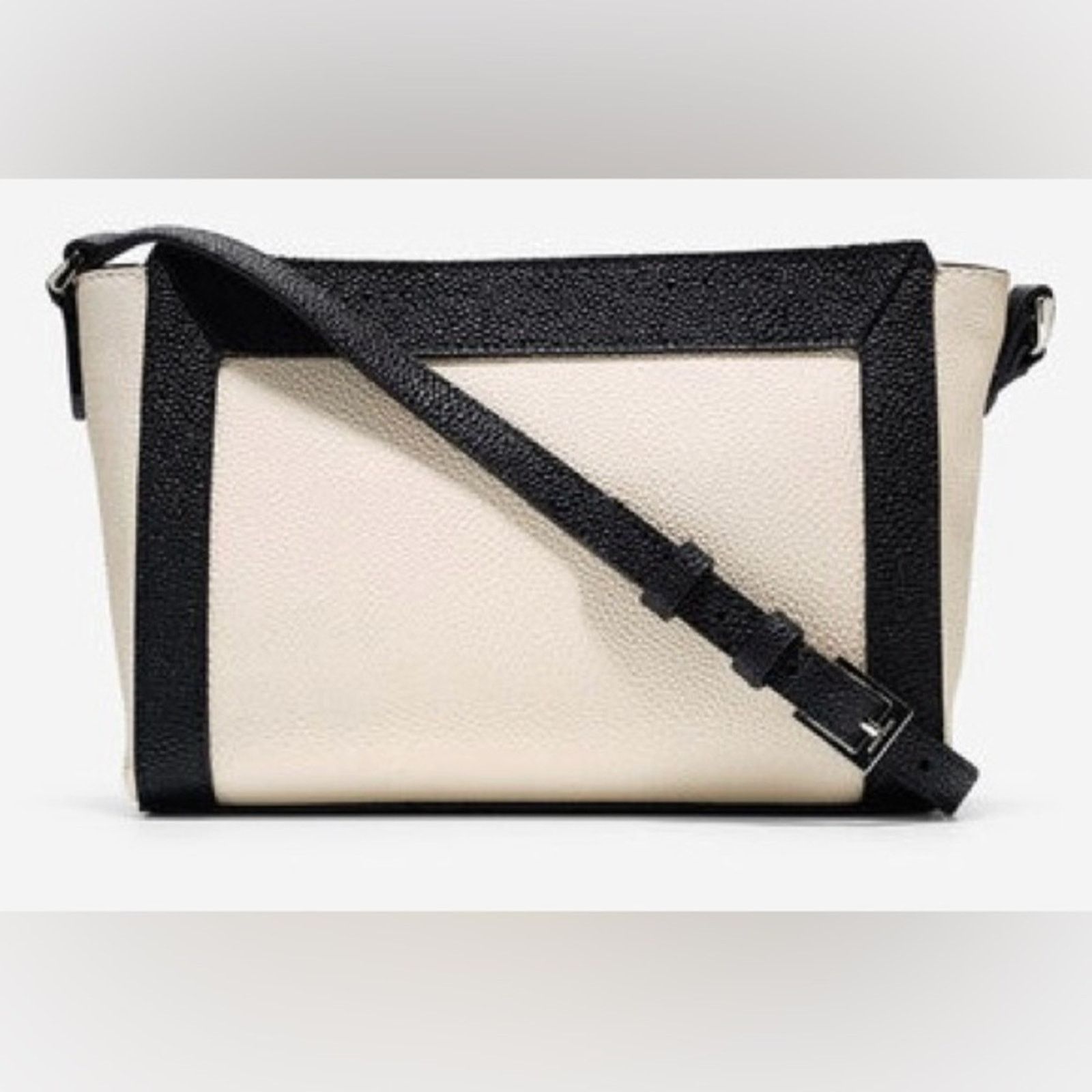 Cole Haan Cole Haan Eva Mini Crossbody EUC Size ONE SIZE - 4 Thumbnail