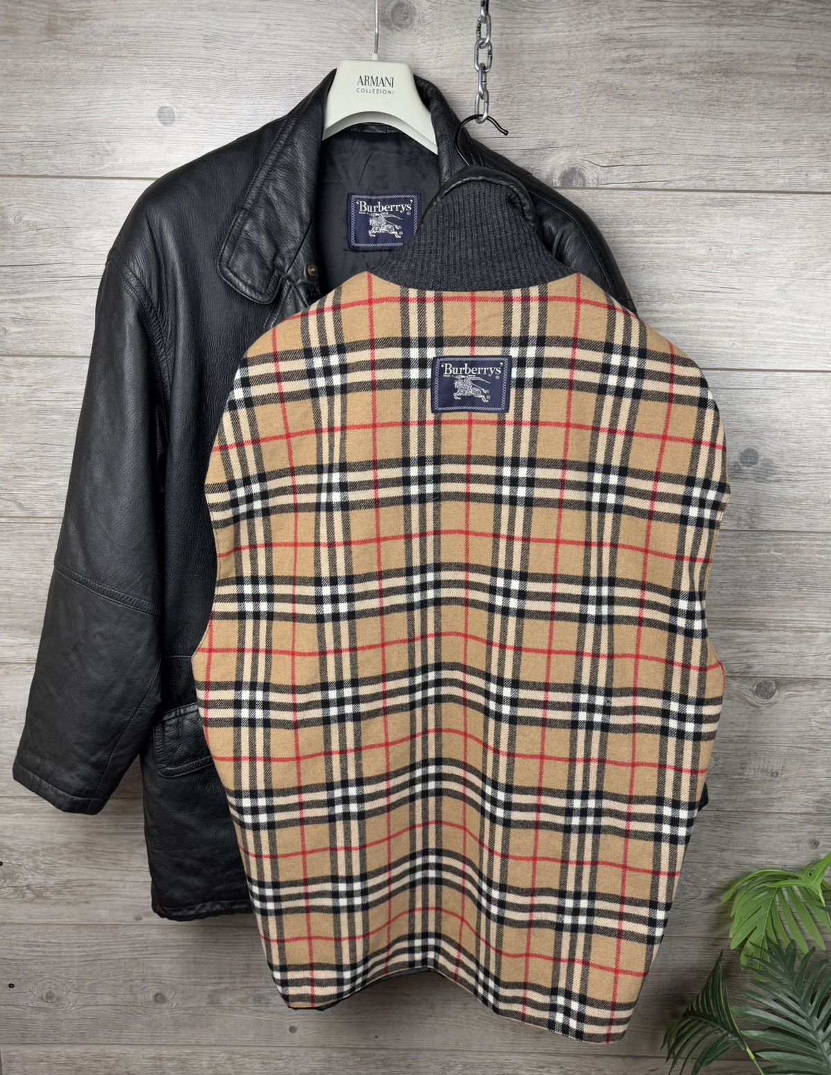Burberry Burberry Insulated Leather Jacket With An Additional Vest Size US L / EU 52-54 / 3 - 1 Thumbnail