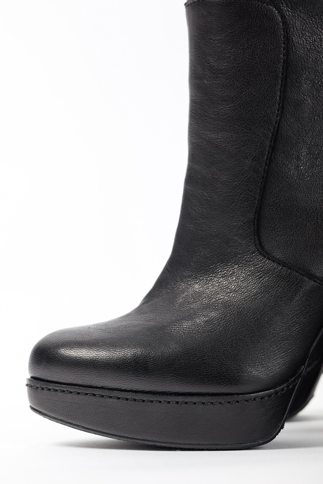 Stuart Weitzman Stuart Weitzman Black Leather Platform Heeled Short Boots Size US 5.5 / IT 35.5 - 7 Thumbnail