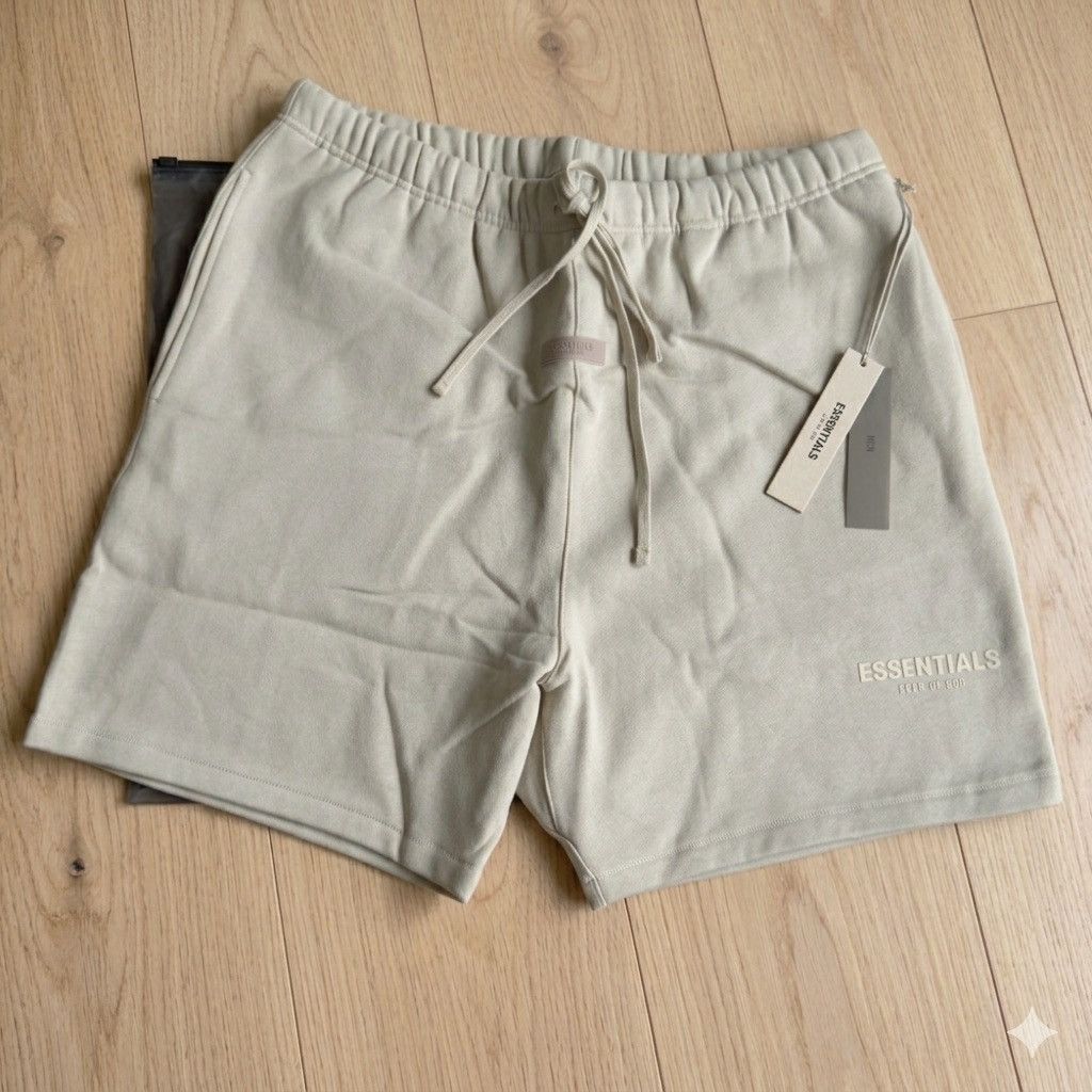Essentials FEAR OF GOD ESSENTIAL WHEAT SHWEATSHORT Size US 39 - 1 Thumbnail