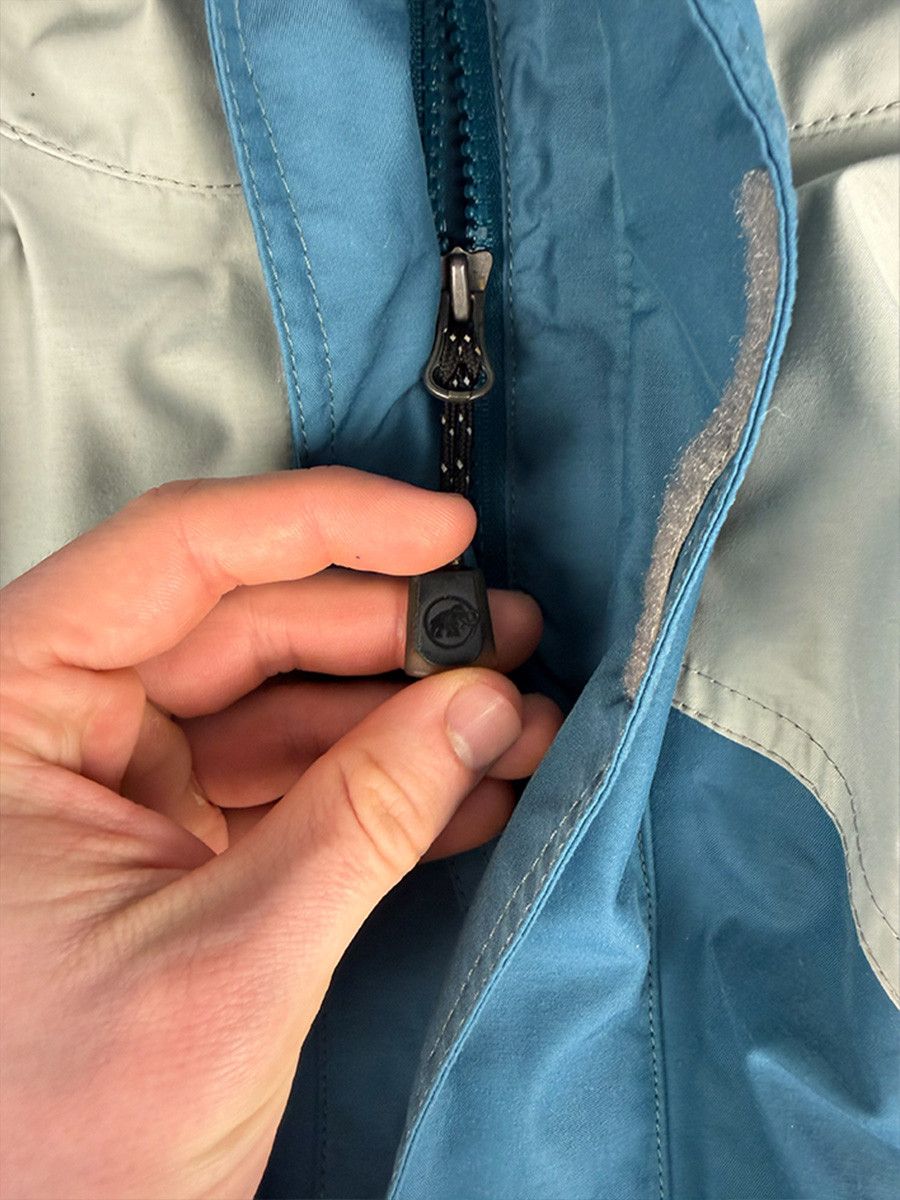 Mammut Men's Mammut Gore-Tex Vintage Trekking Jacket, Blue-Gray Size US S / EU 44-46 / 1 - 7 Thumbnail