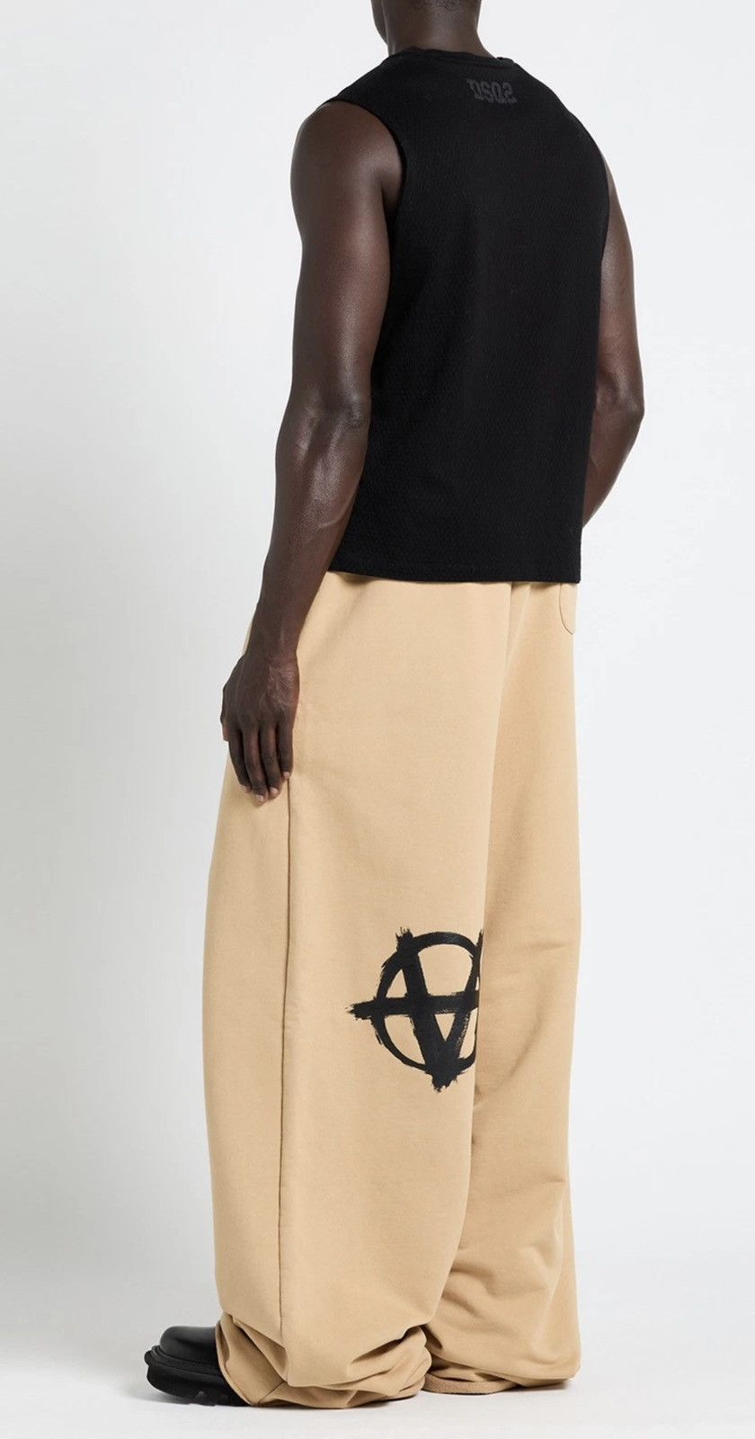 Vetements Vetements Anarchy wide leg sweatpants *RARE* Size US 34 / EU 50 - 7 Thumbnail