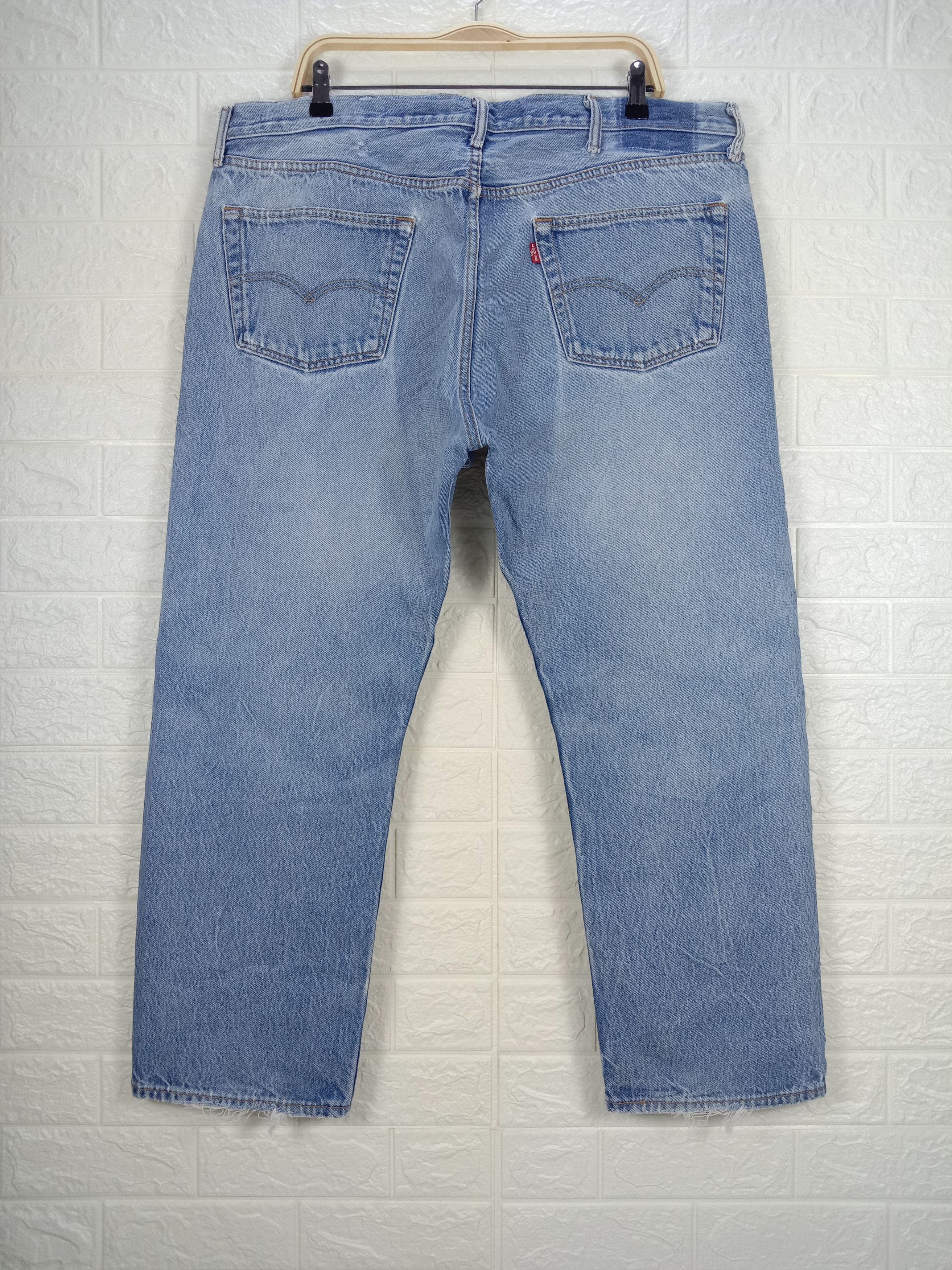 Levi's Vintage Levi's 501 Light Wash Jeans Distressed Denim Size US 40 / EU 56 - 5 Thumbnail