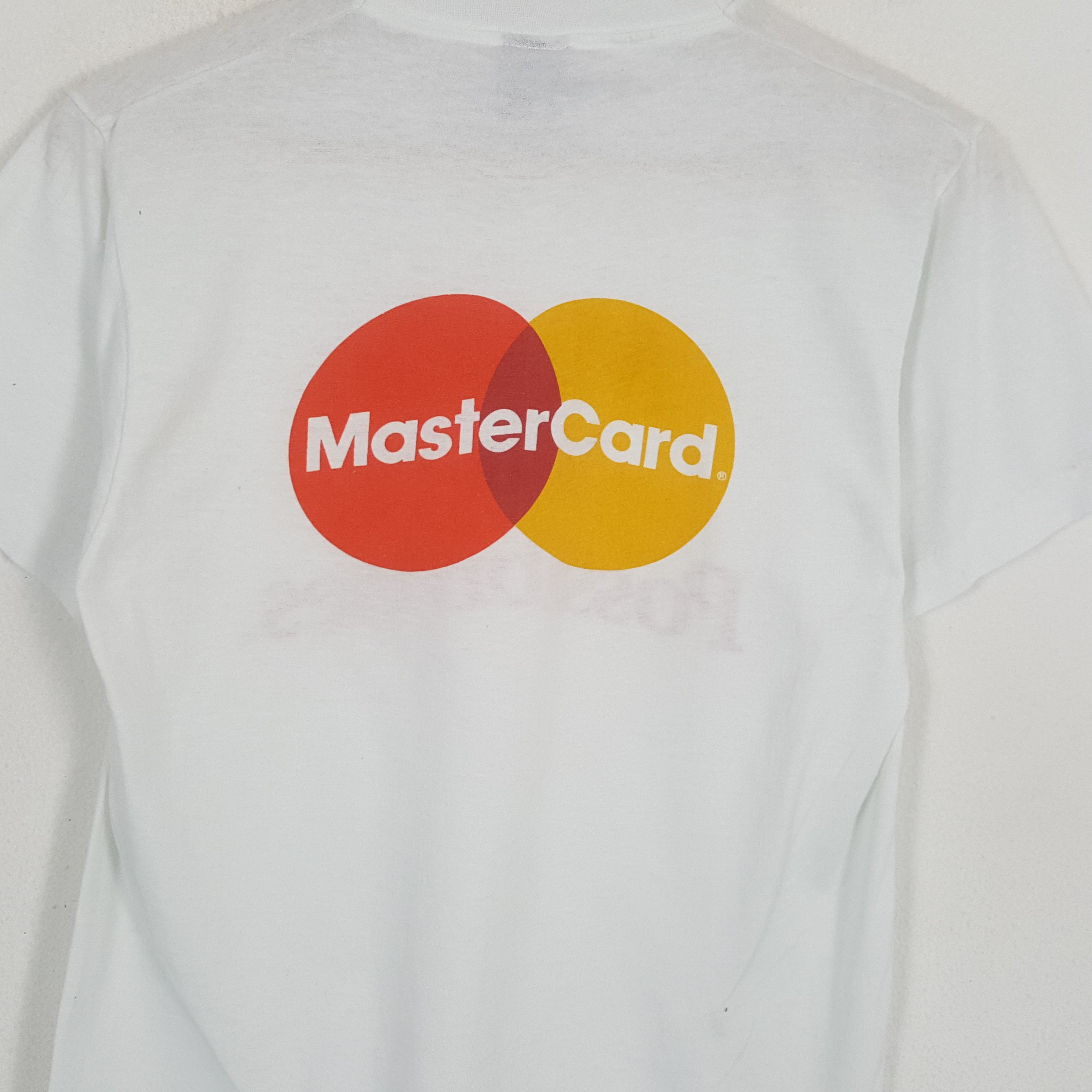 Vintage Vintage MASTER CARD Bank Service Promo T-Shirt Size US S / EU 44-46 / 1 - 2 Thumbnail